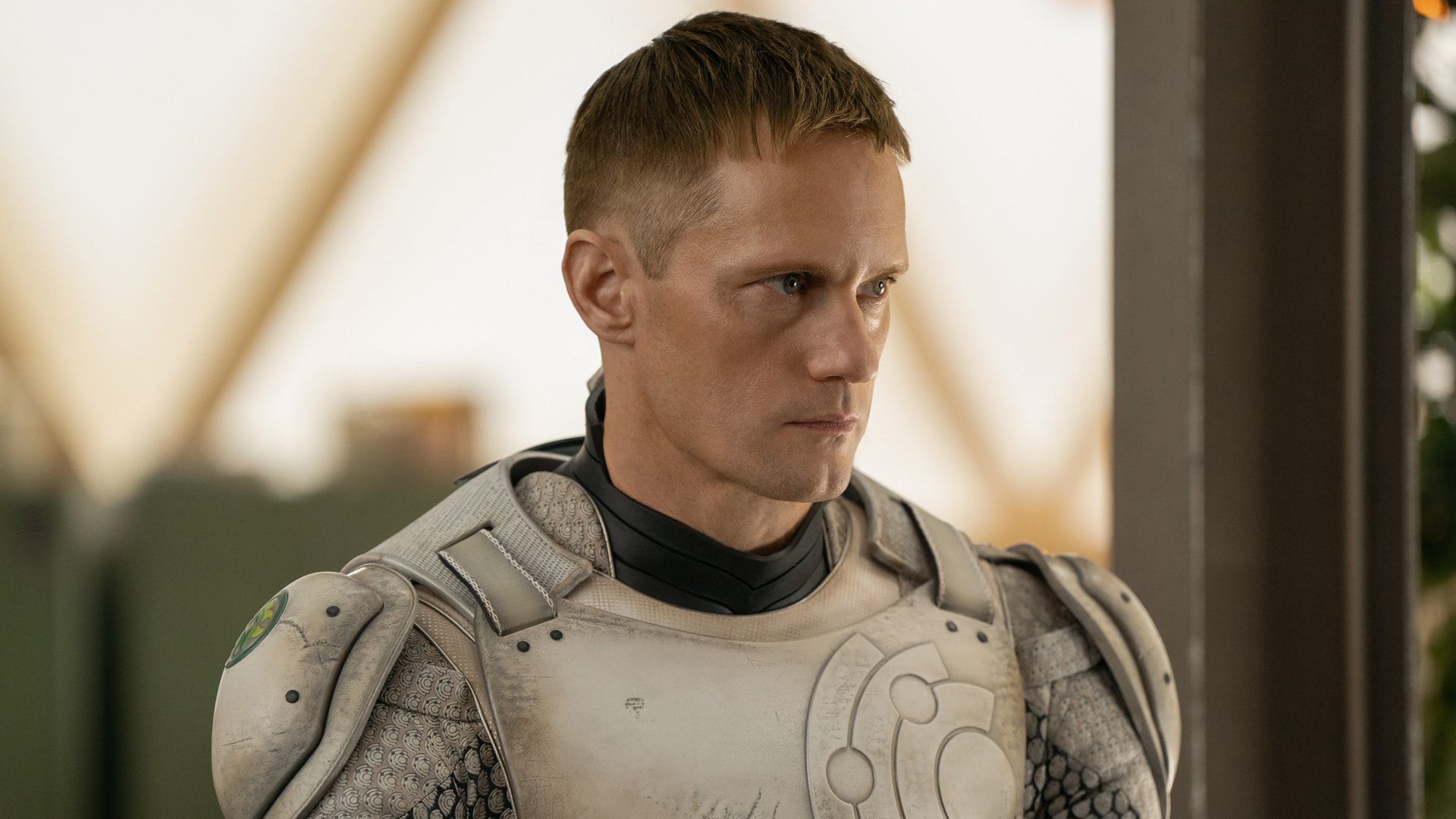 Alexander Skarsg&aring;rd in Murderbot (Image via Apple TV+)