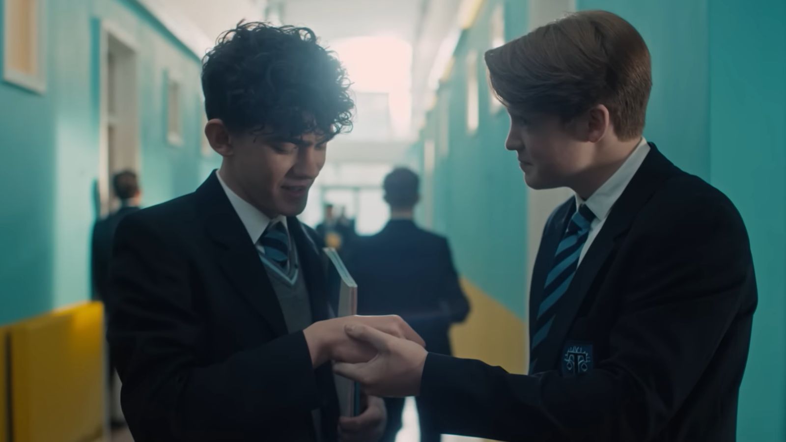Still from Heartstopper (Image via YouTube @/ Netflix)