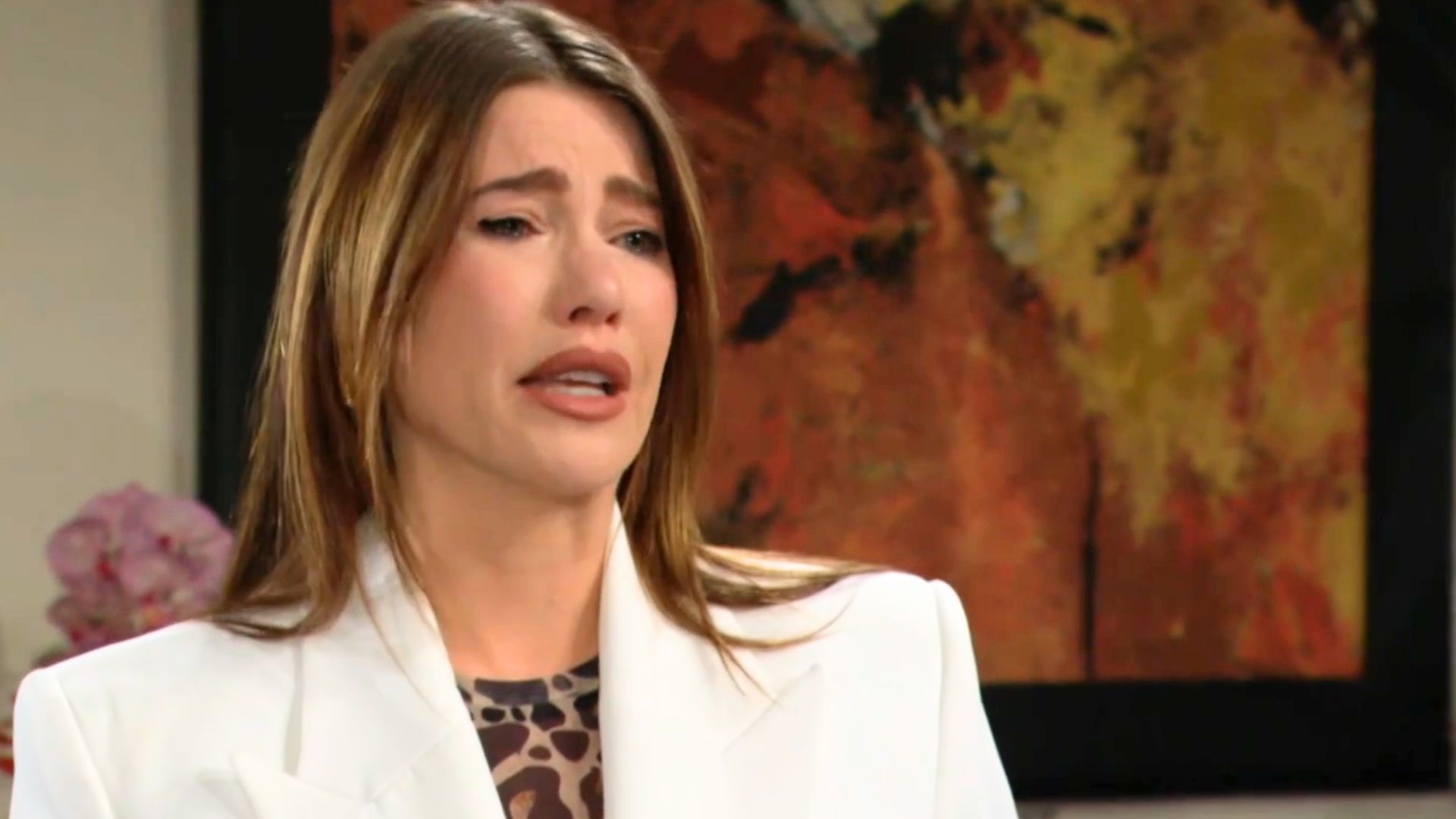 Steffy is hysterical as she tells Hope the truth | Image: CBS