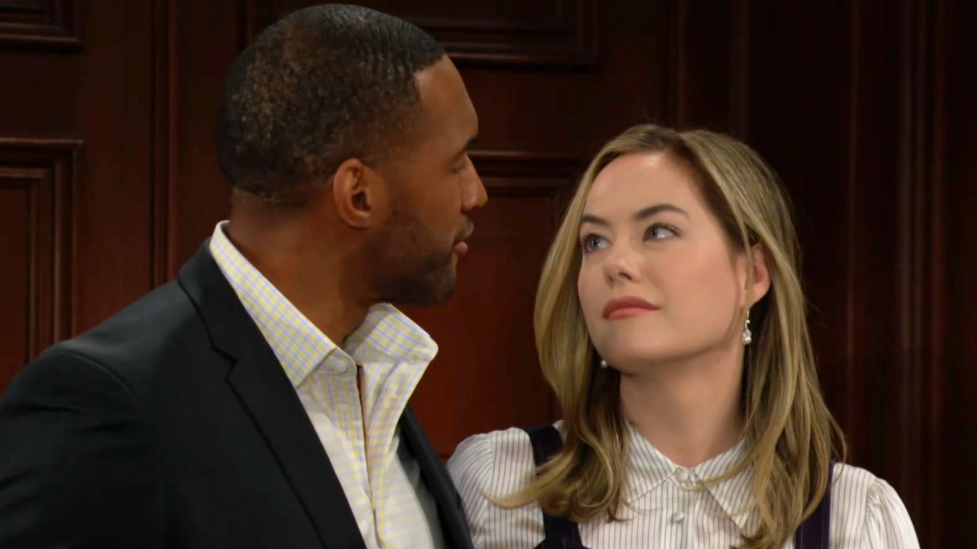 Hope only has eyes for Carter | Image: CBS