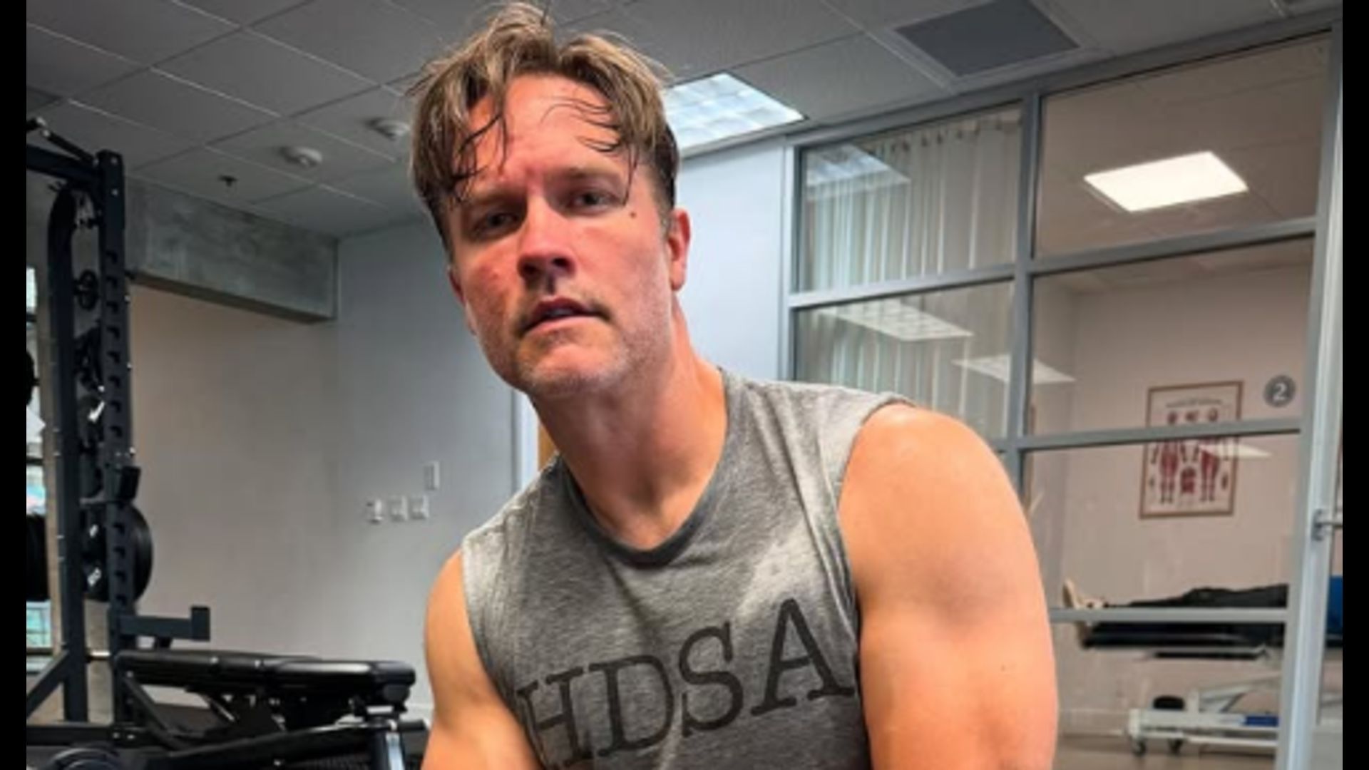Scott Porter gained fame by starring in Hart of Dixie (Image Via Instagram/@skittishkid)