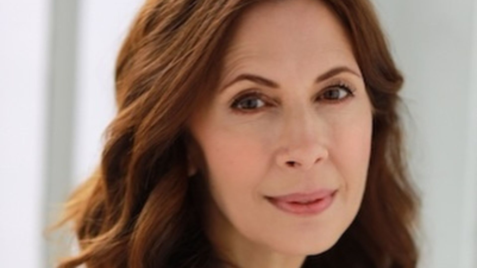 Tony Award nominee Jessica Hecht (image via Instagram/@projectswithcare)