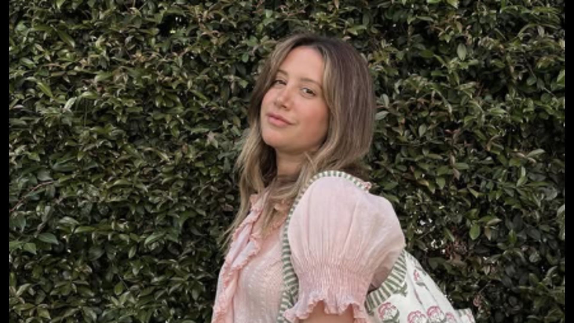 Ashley Tisdale is a popular American singer and actress (Image VIa Instagram/@ashleytisdale)