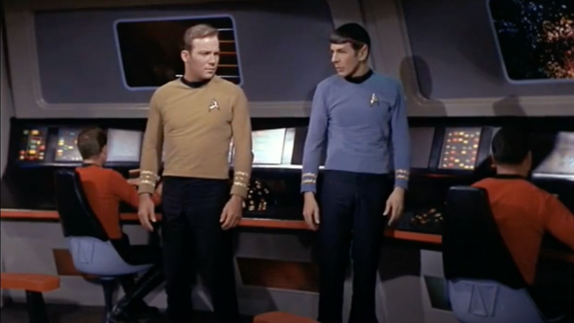 William Shatner and Leonard Nimoy in Star Trek(Image via YouTube/CBS)