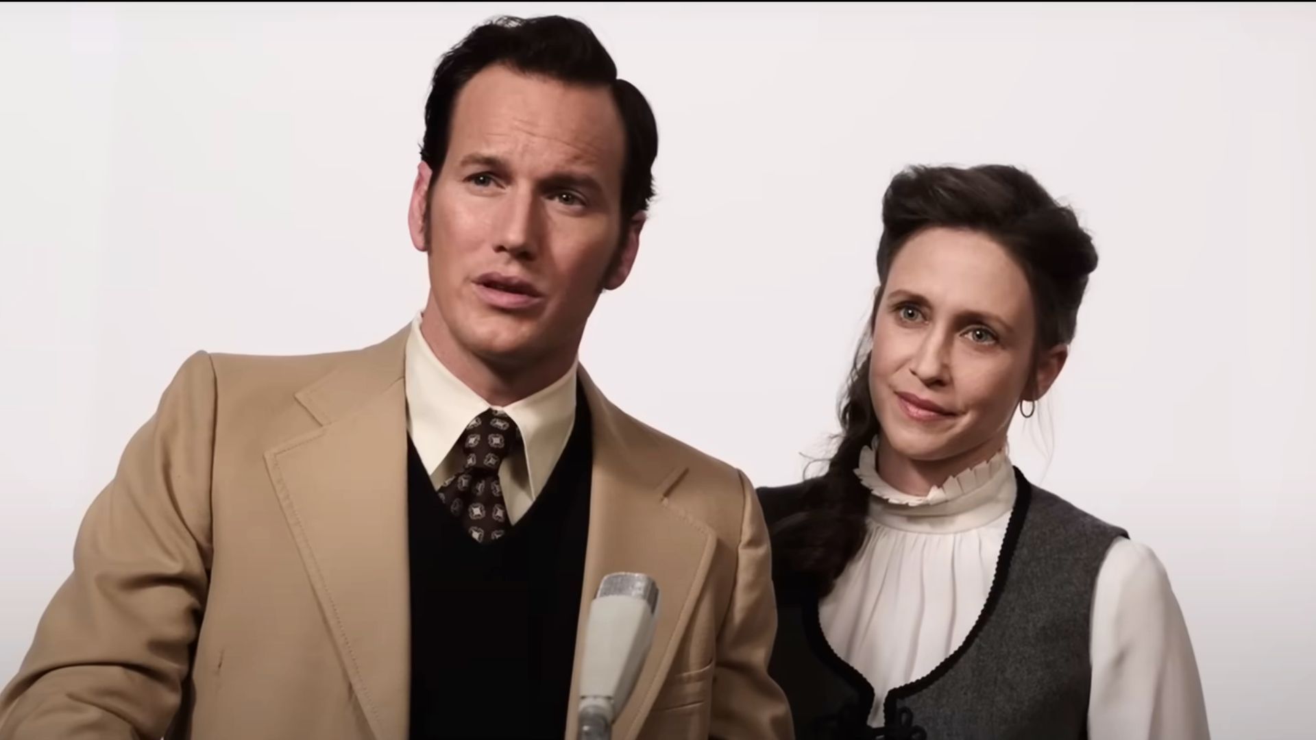 Patrick Wilson and Vera Farmiga as Ed and Lorraine Warren in Conjuring (Image via Warner Bros.)