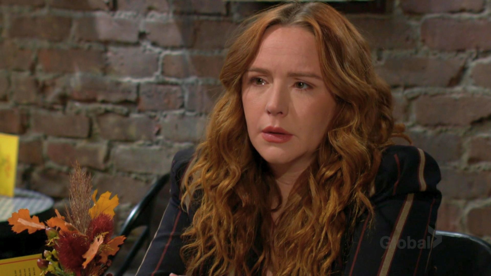 Mariah confides in Sharon on The Young and the Restless | Image: CBS
