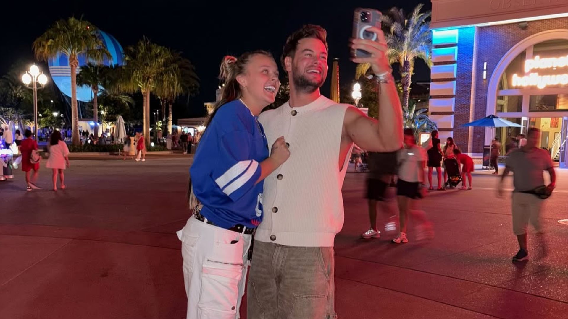JoJo Siwa &amp; Chris Hughes - Source: Instagram/@chrishughesofficial