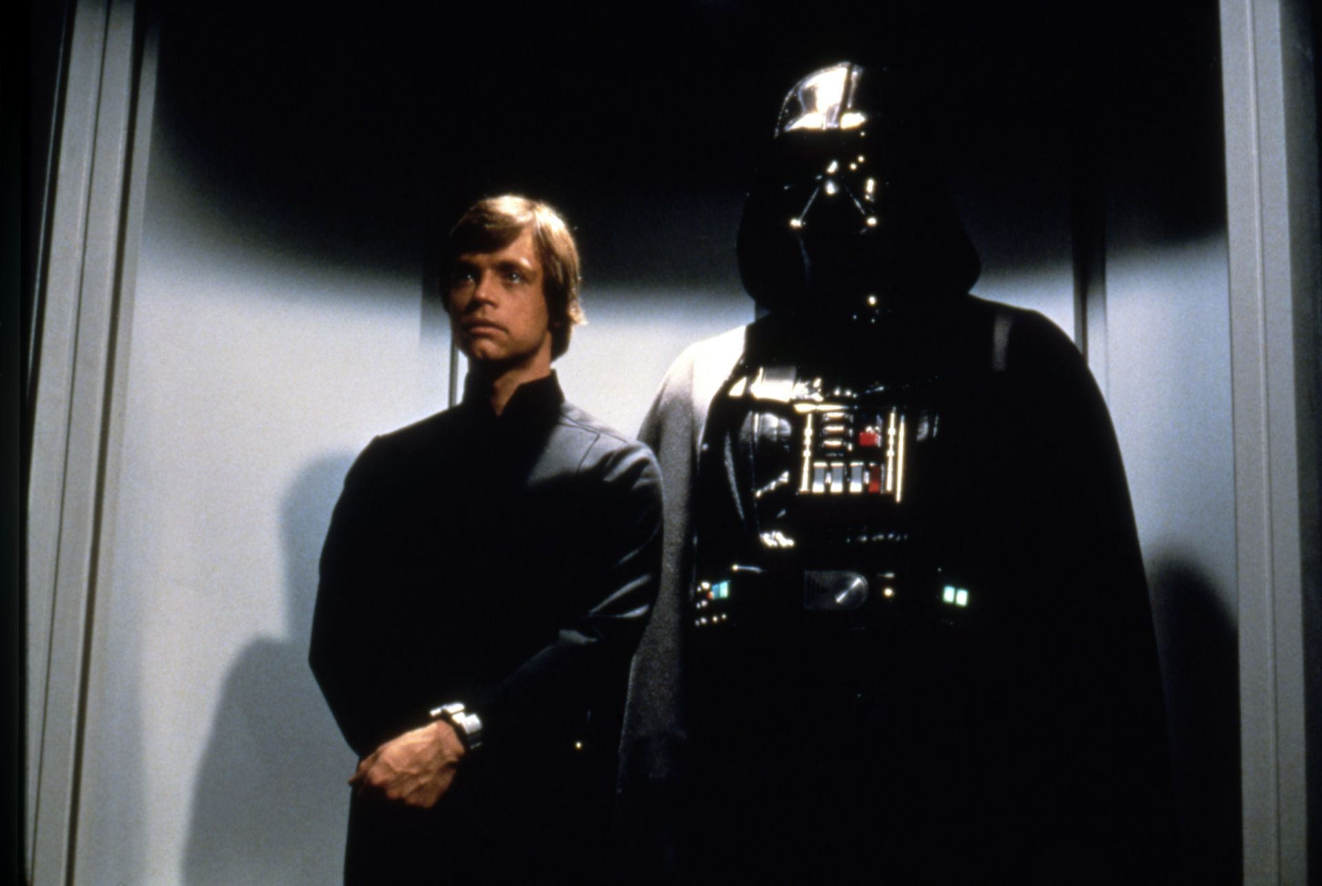 On the set of Star Wars: Episode VI - Return of the Jedi - Source: Getty