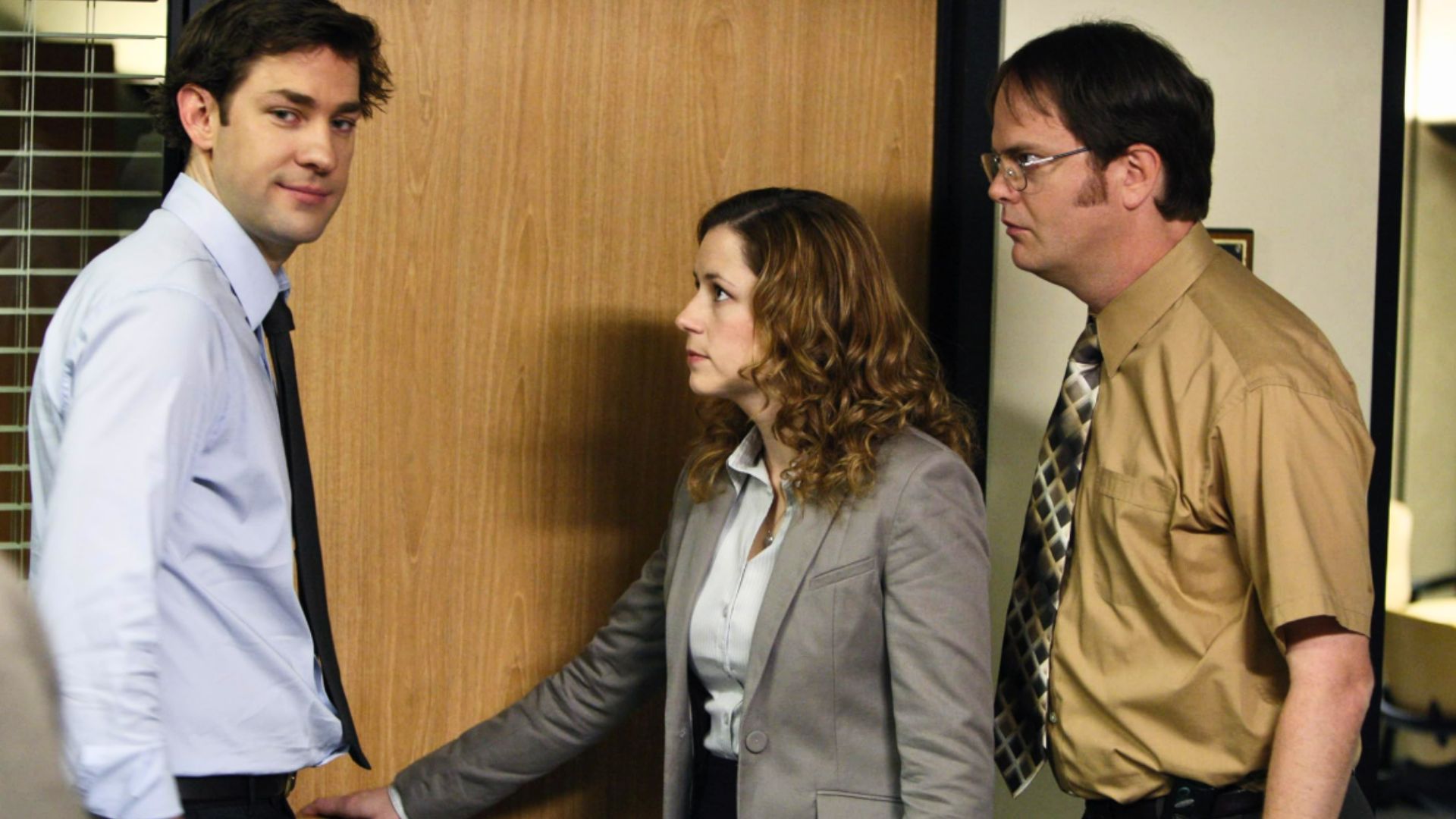 Jenna Fischer, Rainn Wilson, and John Krasinski in The Office (Image via NBC)