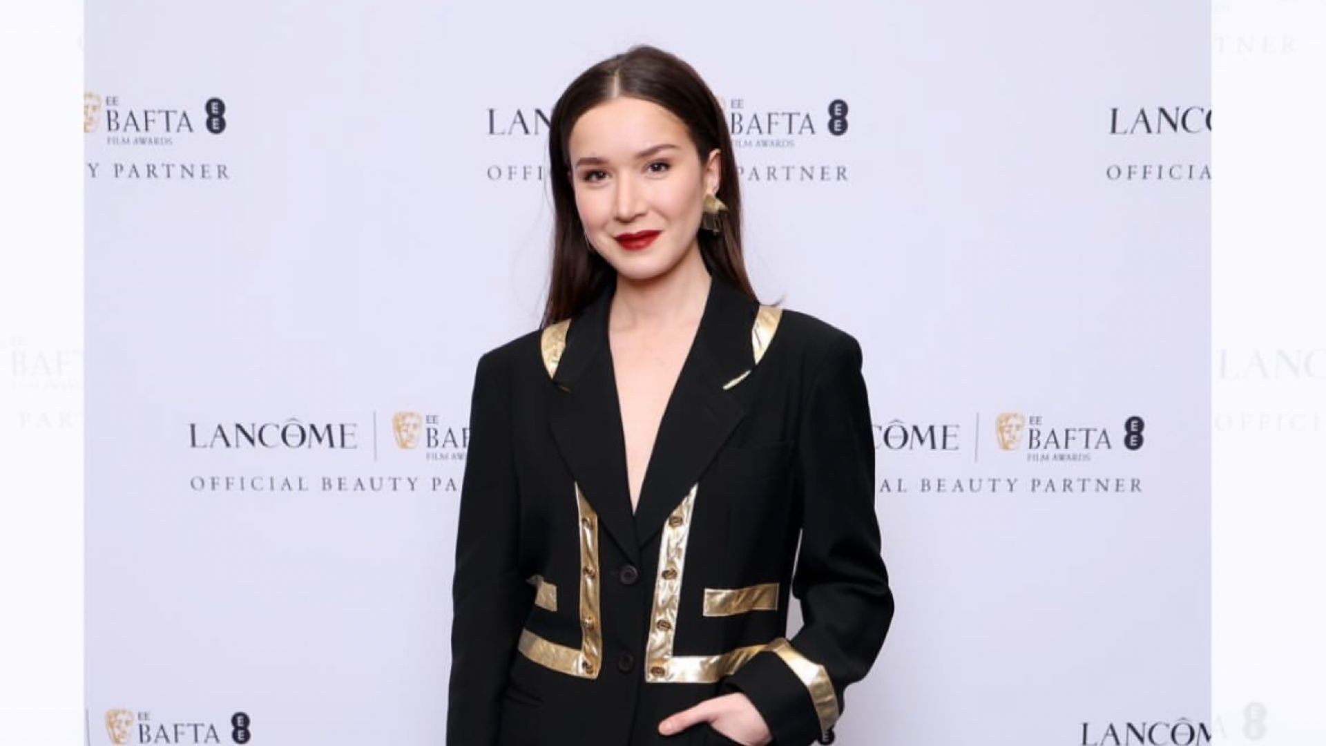 Elizabeth Dulau sat down for an up-close and personal interview with The Hollywood Reporter on May 14, 2025 (Image via Instagram/@elizabethdulau)