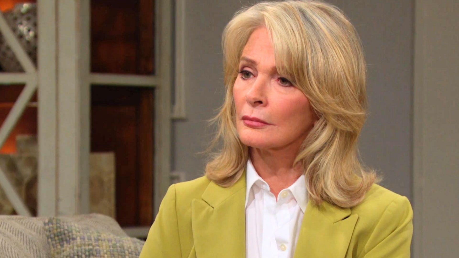 Marlena tries to give Johnny some good advice | Image: Peacock