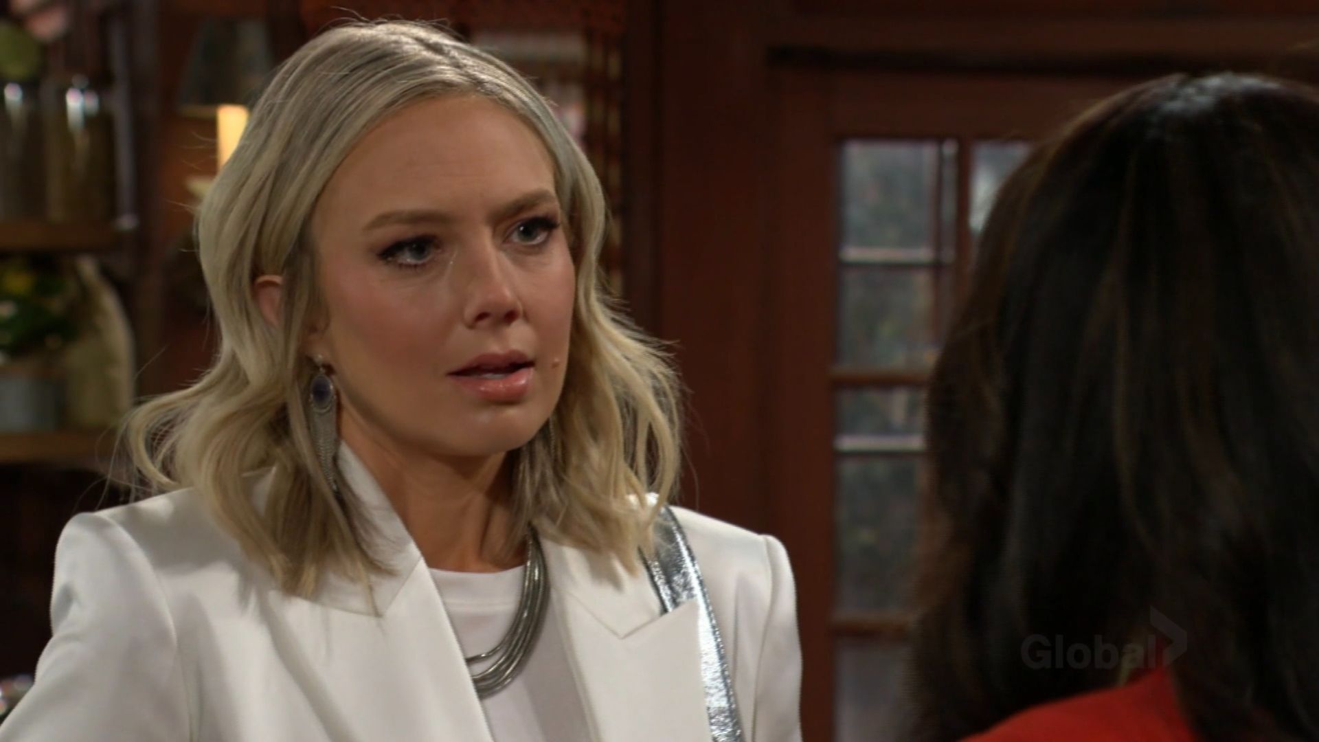 The Young and the Restless: Could it be Abby? | Image: CBS