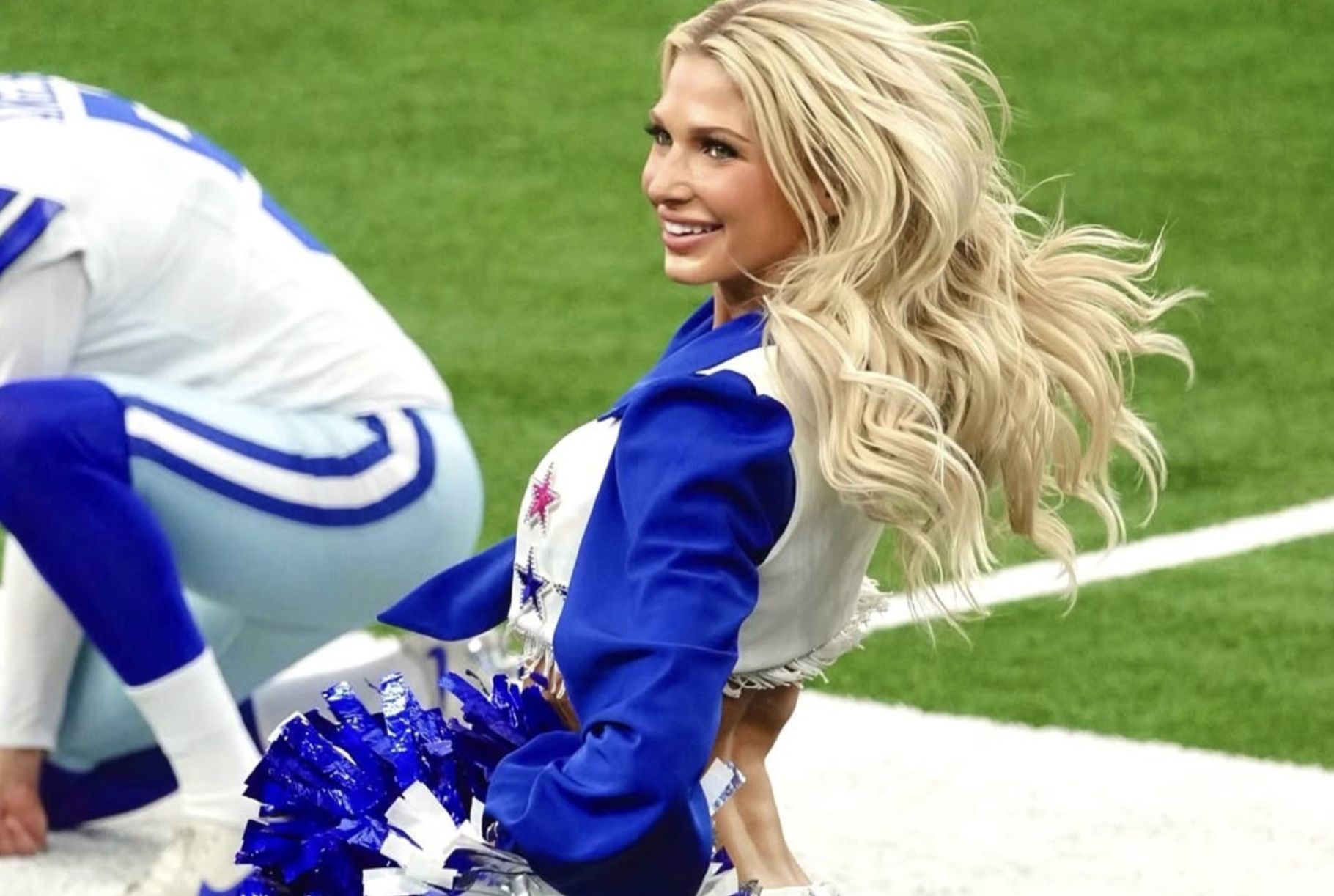Dallas Cowboys Cheerleader Sophia Laufer (Image via Instagram/@sophialaufer)