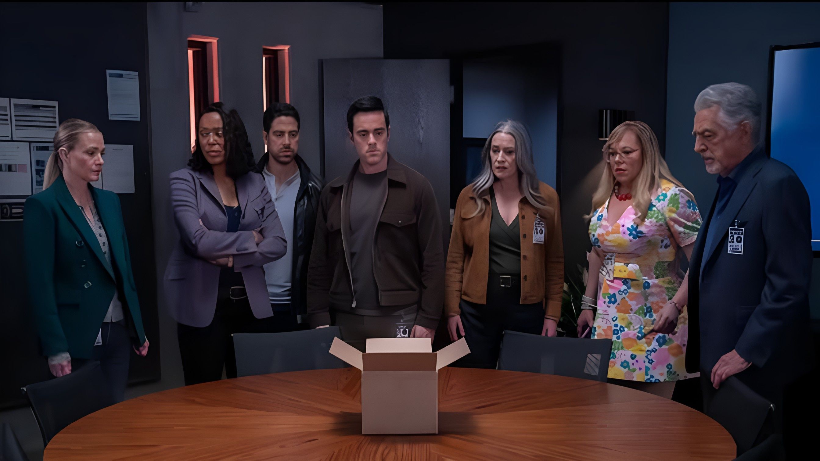  Unveiling your first look at the new season of #CriminalMinds: Evolution, premiering May 8 on @paramountplus! ( Image via Instagram / @criminalminds )