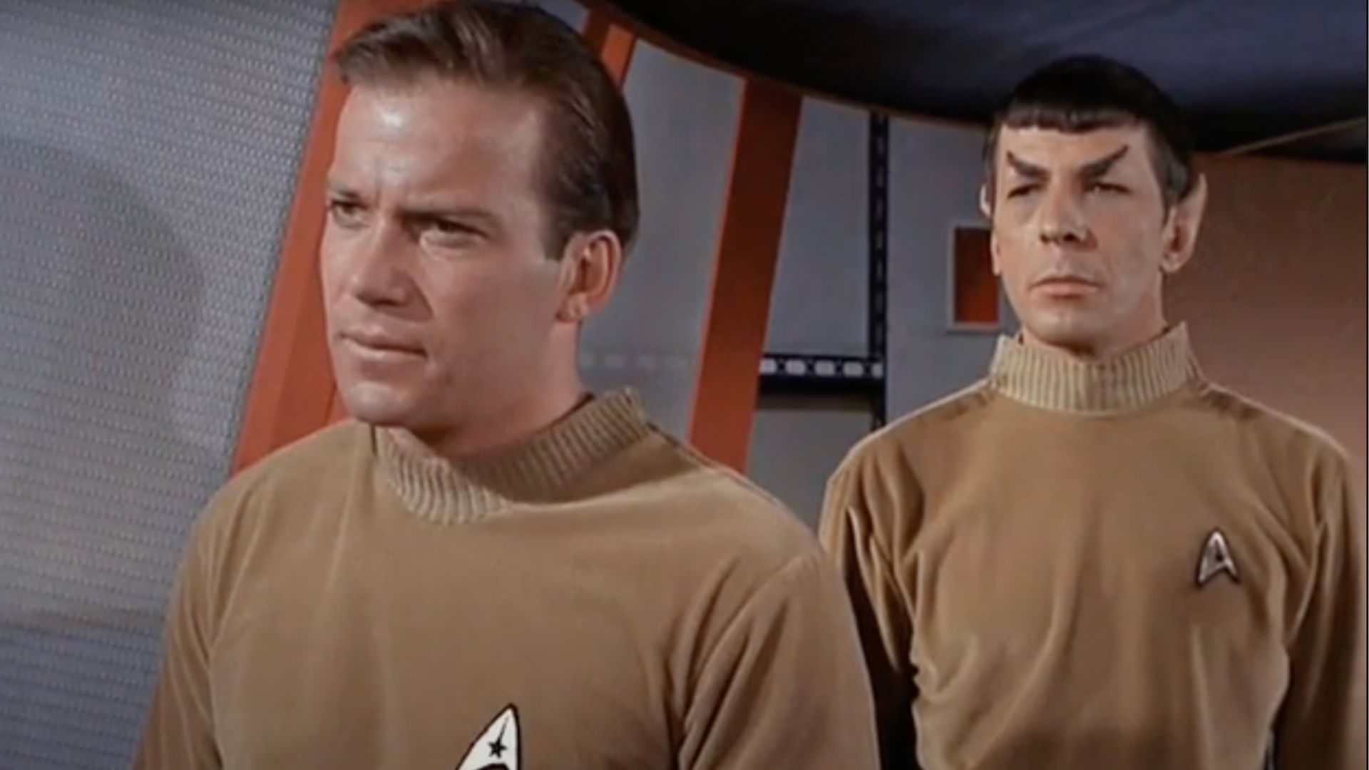 William Shatner and Leonard Nimoy in Star Trek (Image via YouTube/CBS)