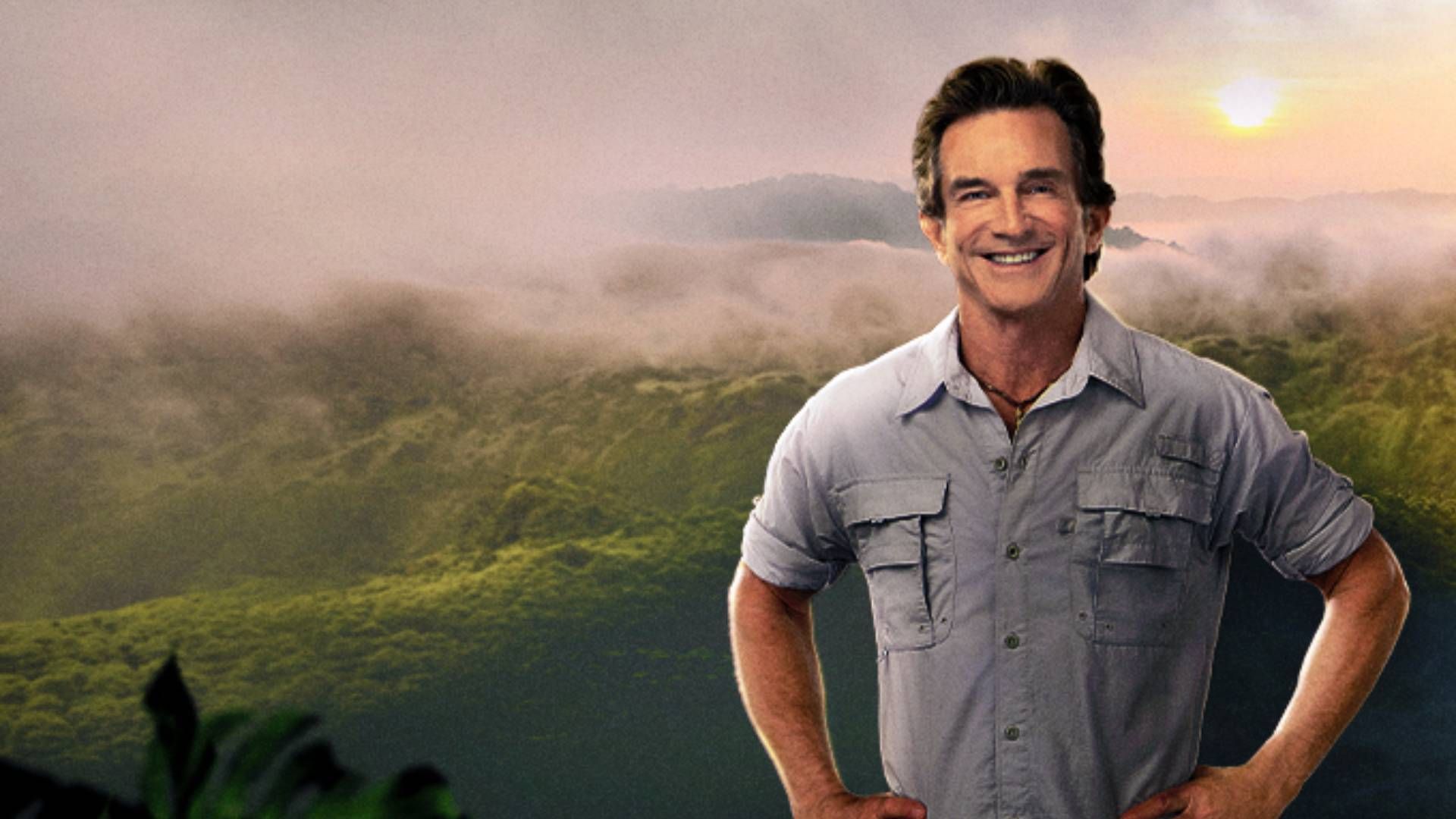 Survivor host Jeff Probst (image via CBS)