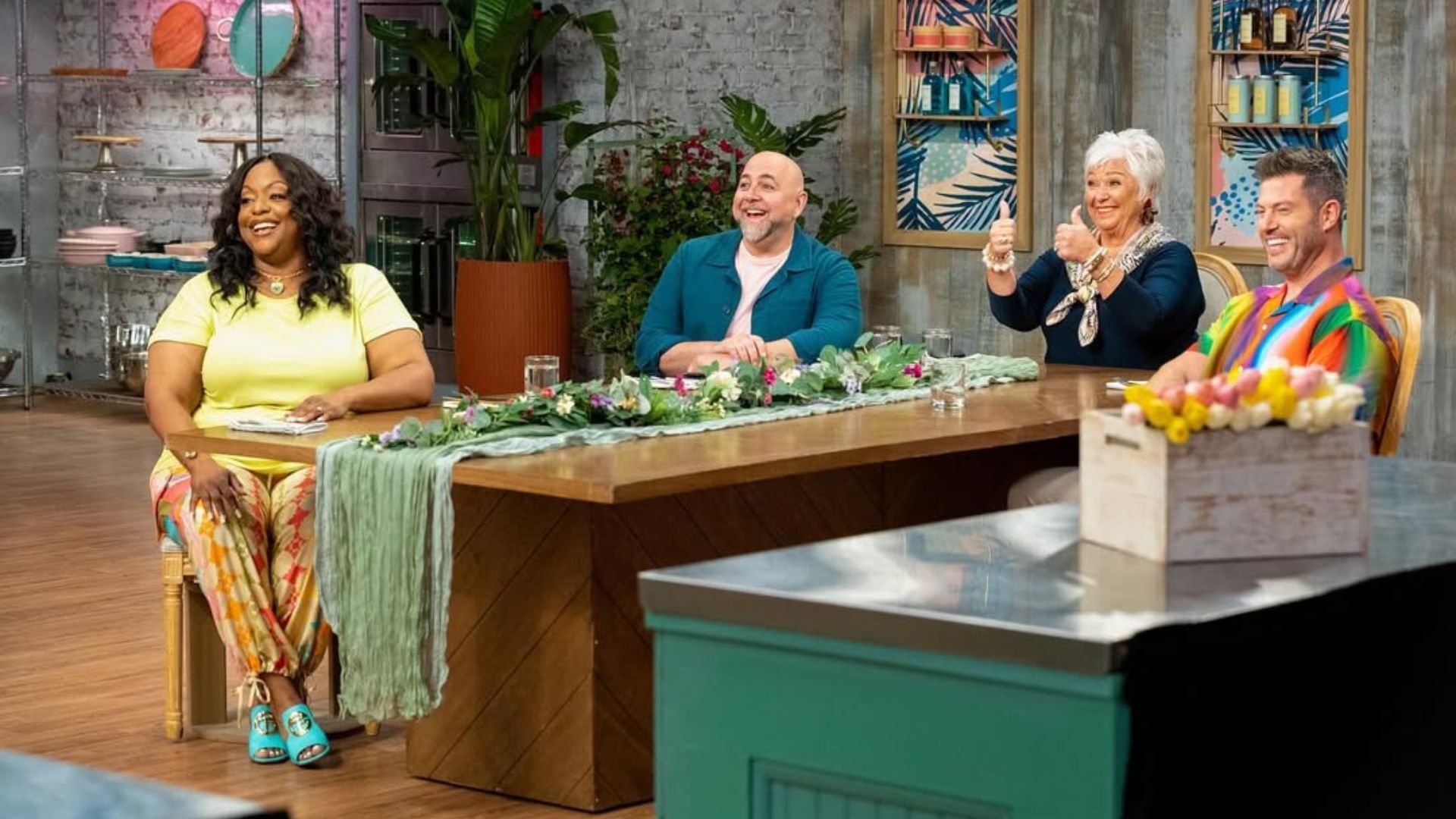Duff Goldman with judges and host of Spring Baking Championship Season 11 | Image via Instagram/ @duffgoldman
