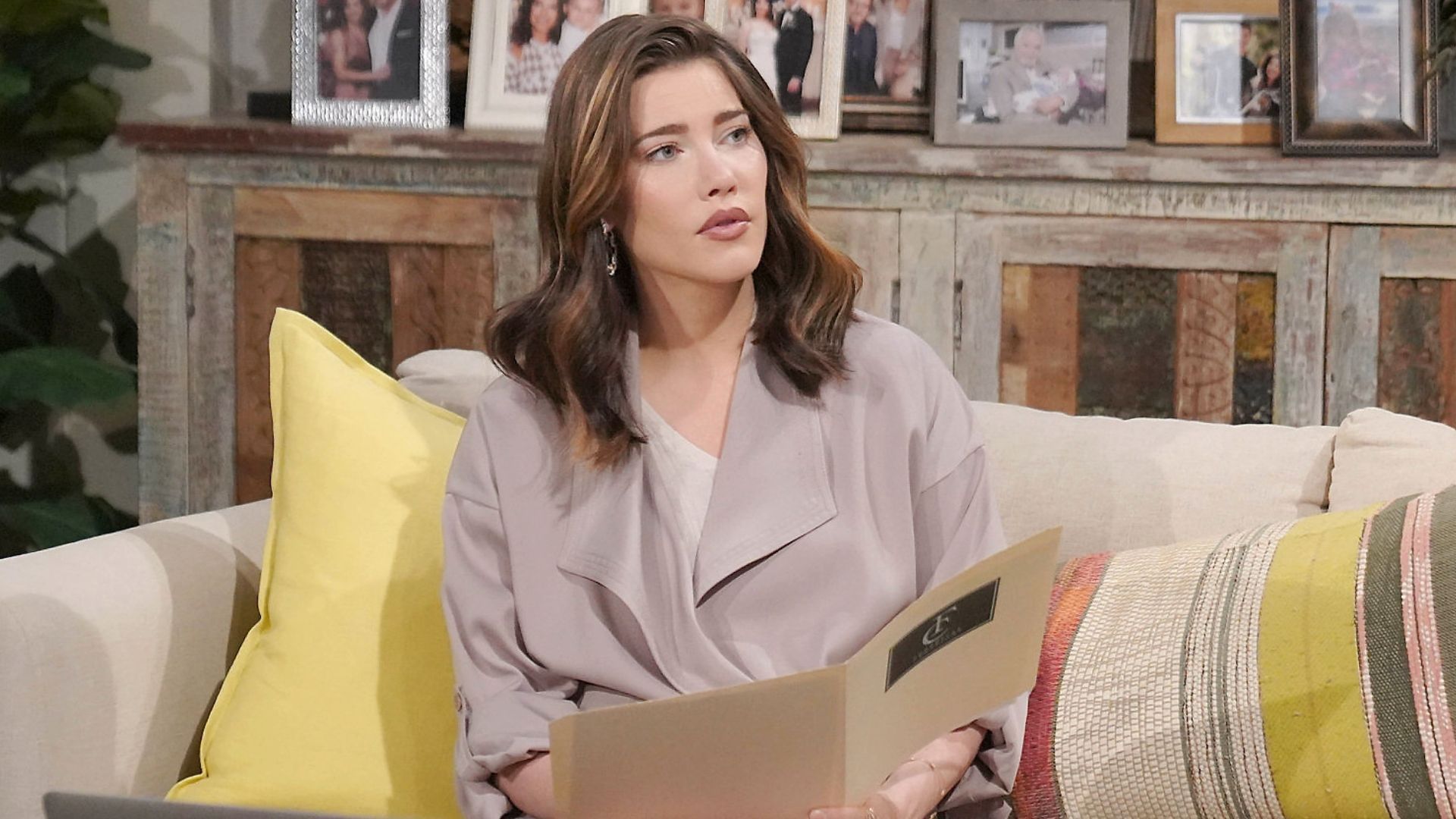 Steffy doesn&#039;t expect to see Luna | Image: JPI