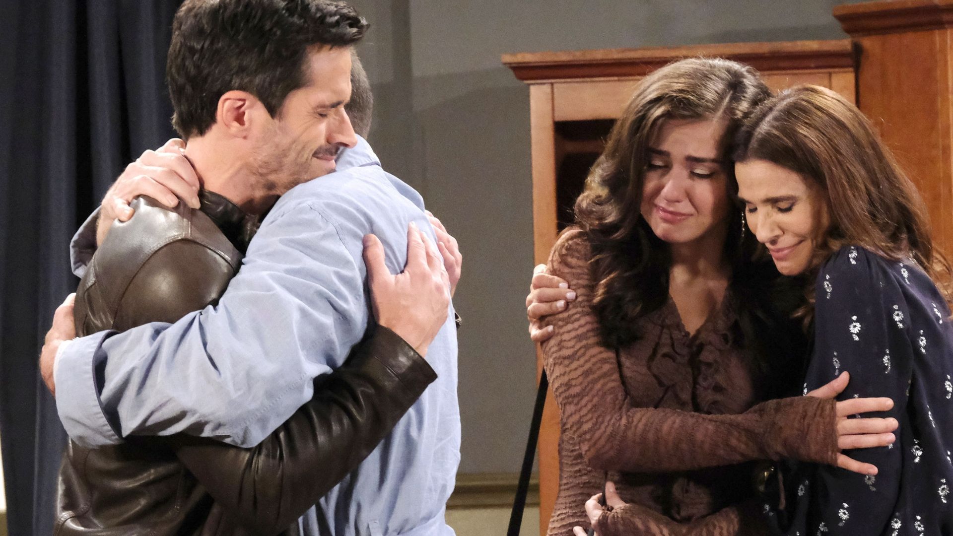 Bo and Shawn and Hope and Ciara embrace | Image: JPI