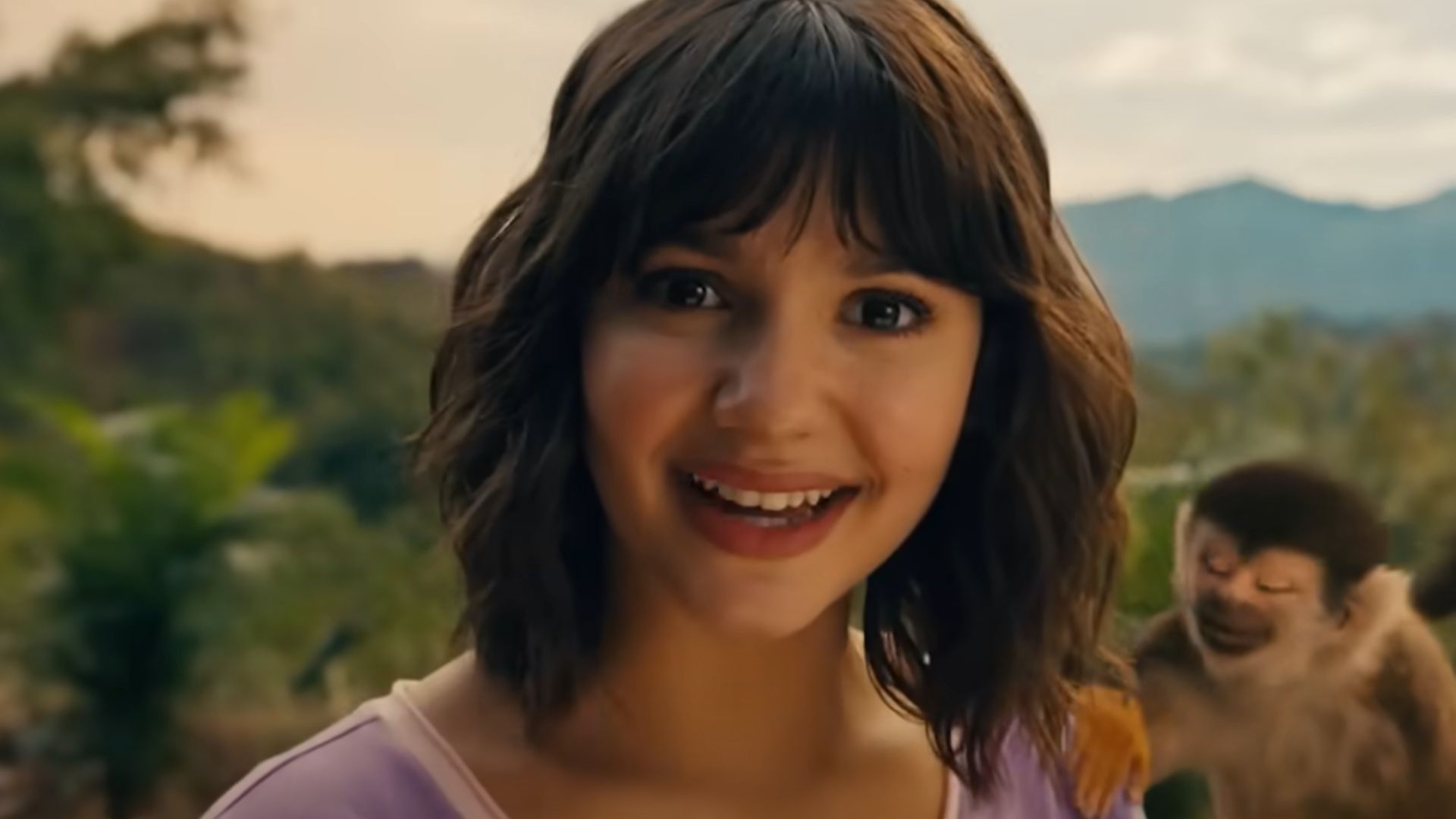 Samantha Lorraine as Dora