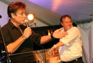 Ronnie McDowell (L) in 2010 (Image via Getty)