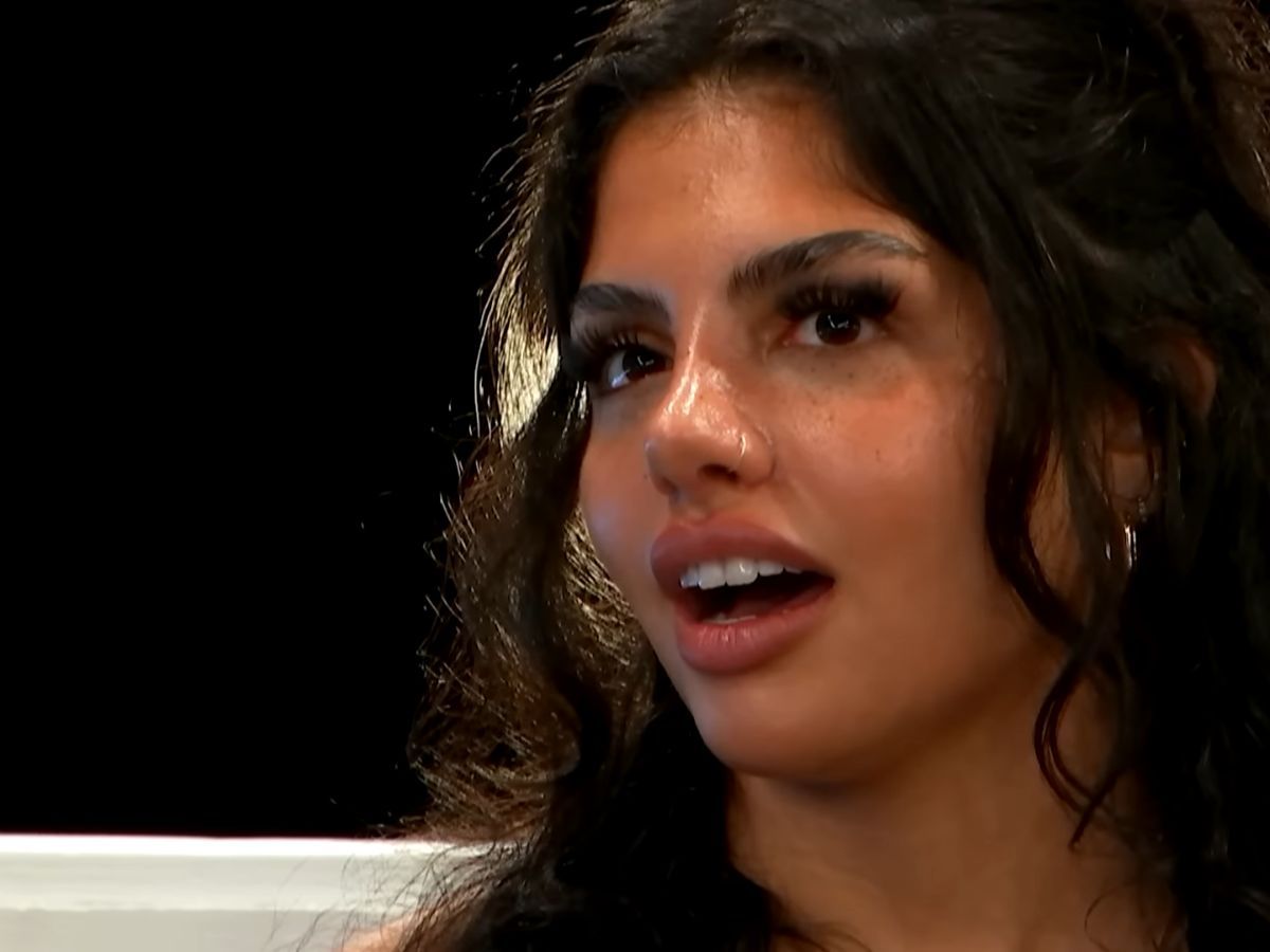 Huda from Love Island USA. Image via Youtube /@ Love Island USA