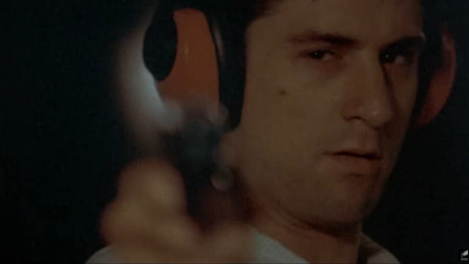 Still from Taxi Driver (Image via YouTube @/Sony Pictures Entertainment)