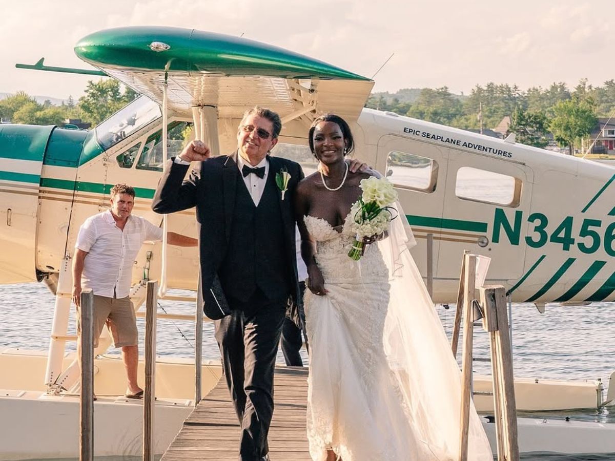 Mark and Mina on their wedding day. Image via Instagram /@minamack90day