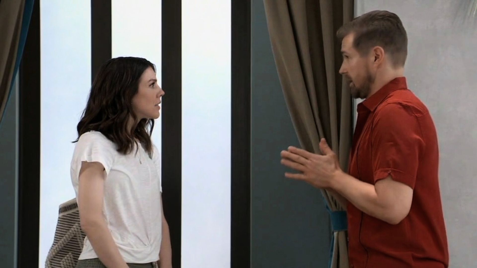 At the Metro Court pool, Kristina hires Cody to seduce Ava on General Hospital. | Image: ABC|