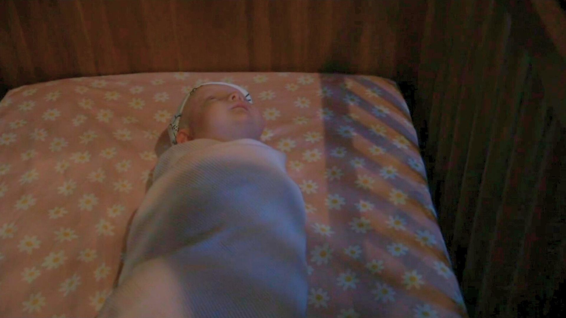 Someone mysterious is lurking over baby Daisy on General Hospital | Image: ABC