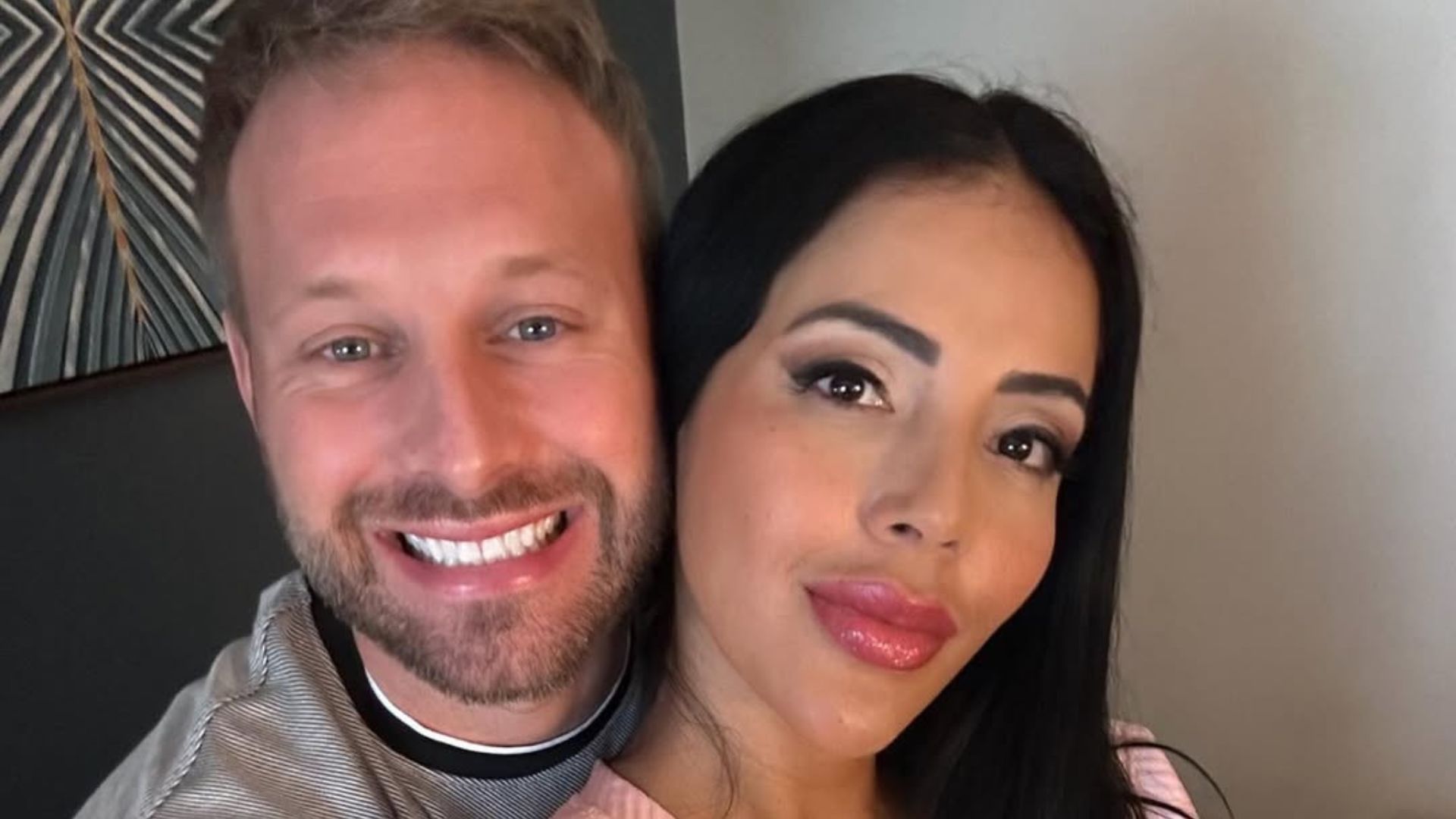 90 Day Fianc&eacute; star Jasmine Pineda with partner Matt Branistareanu | Image via Instagram/ @jasminepanama