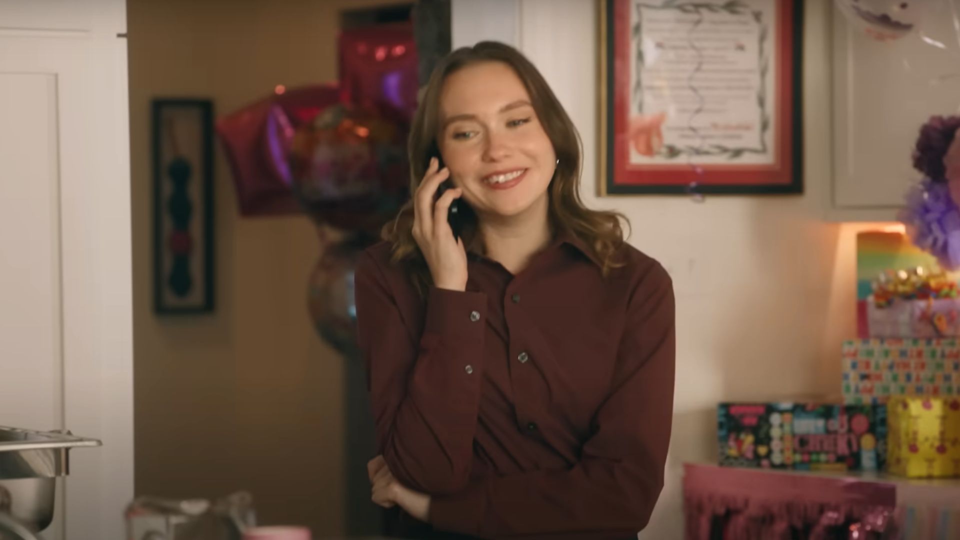 Who is Kelly in Tires Season 2? (Image via YouTube/Netflix)