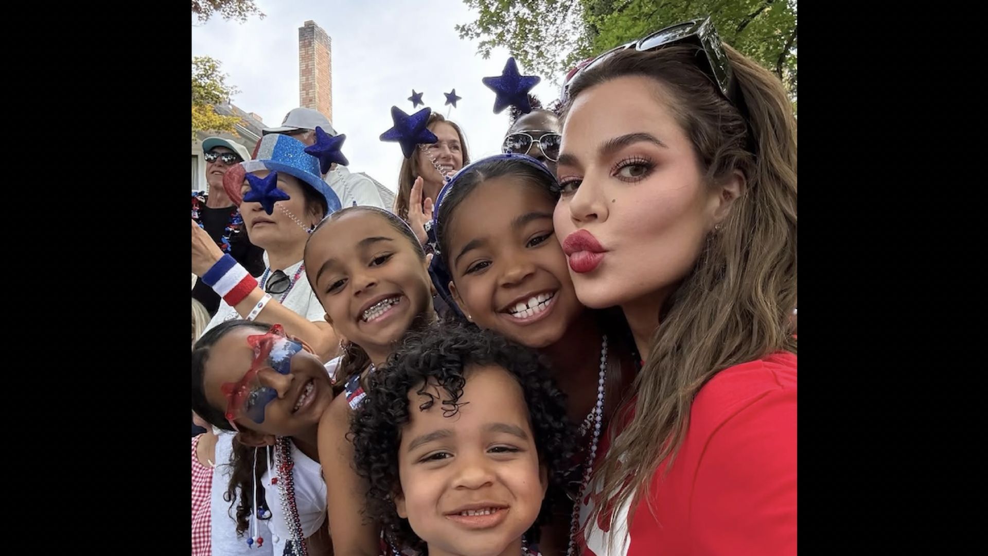 “They're living a different reality”: Internet divided over Khloé Kardashian’s 4th July celebrations