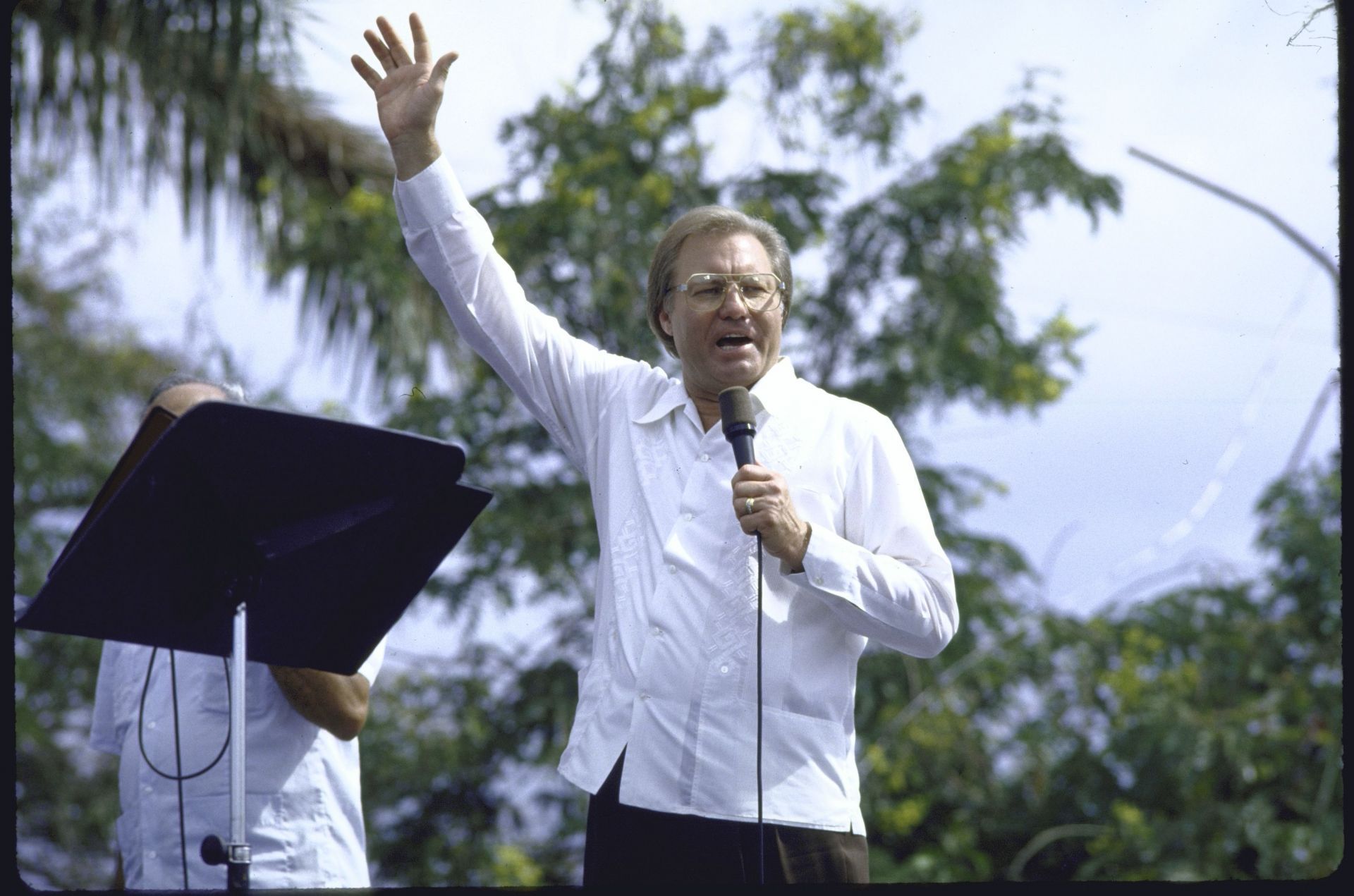 Jimmy Swaggart Dead at 90: A Look at His Family, Wife Frances, and Son Donnie