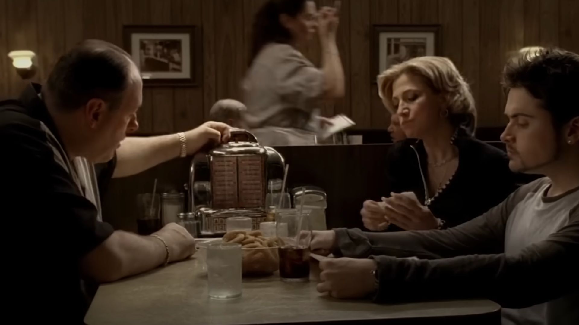 Still from The Sopranos (Image via Amazon Prime Video)