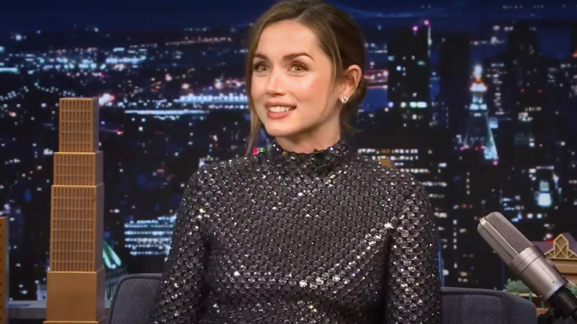 Ana de Armas | Image Via: YouTube
