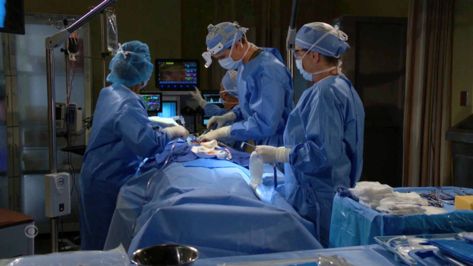 Finn operates on Liam on The Bold and the Beautiful | Image: CBS