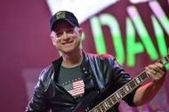 Gary Sinise (Image via Getty)