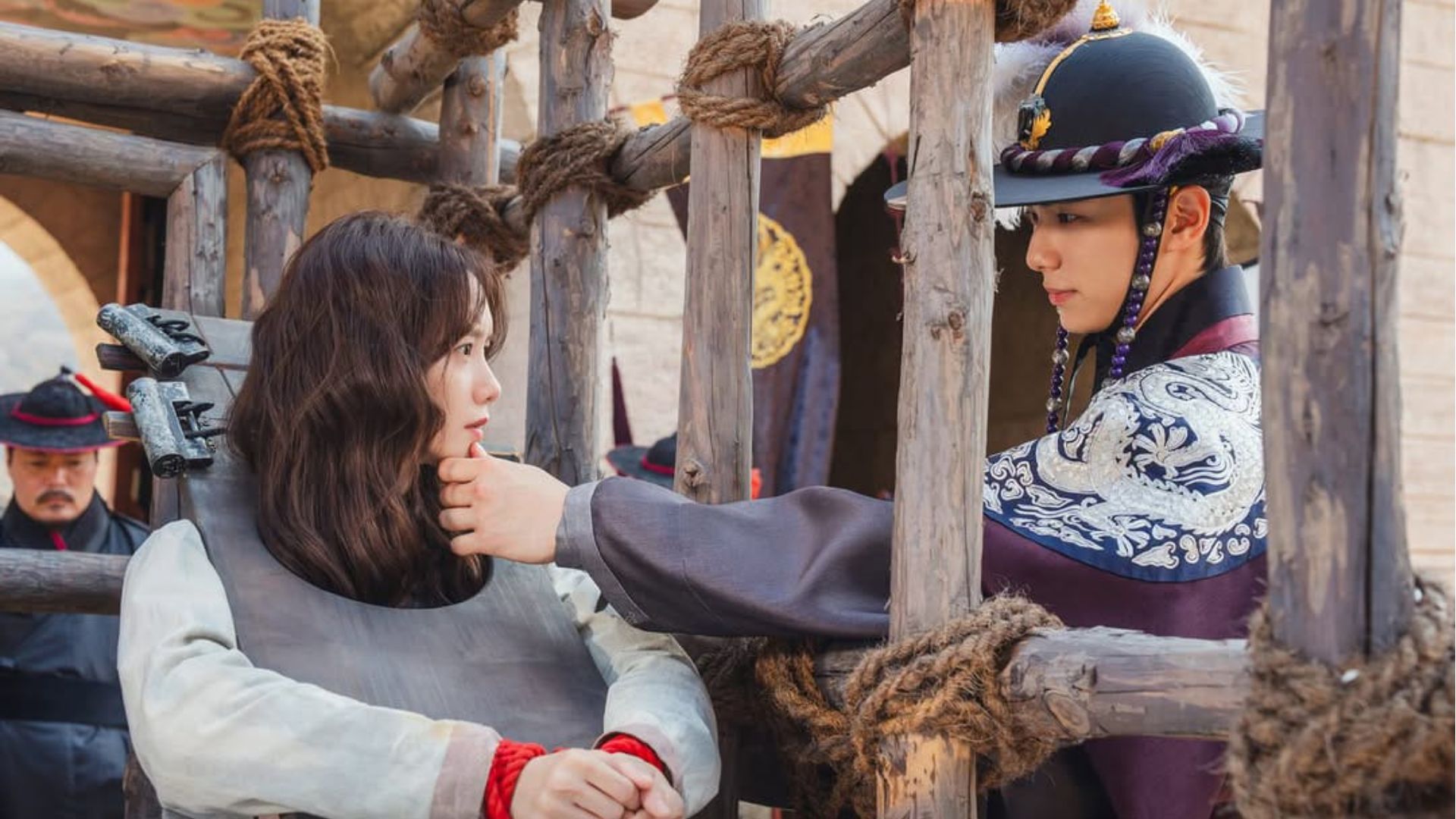 The King talks to Ji-young (Image via tvN)