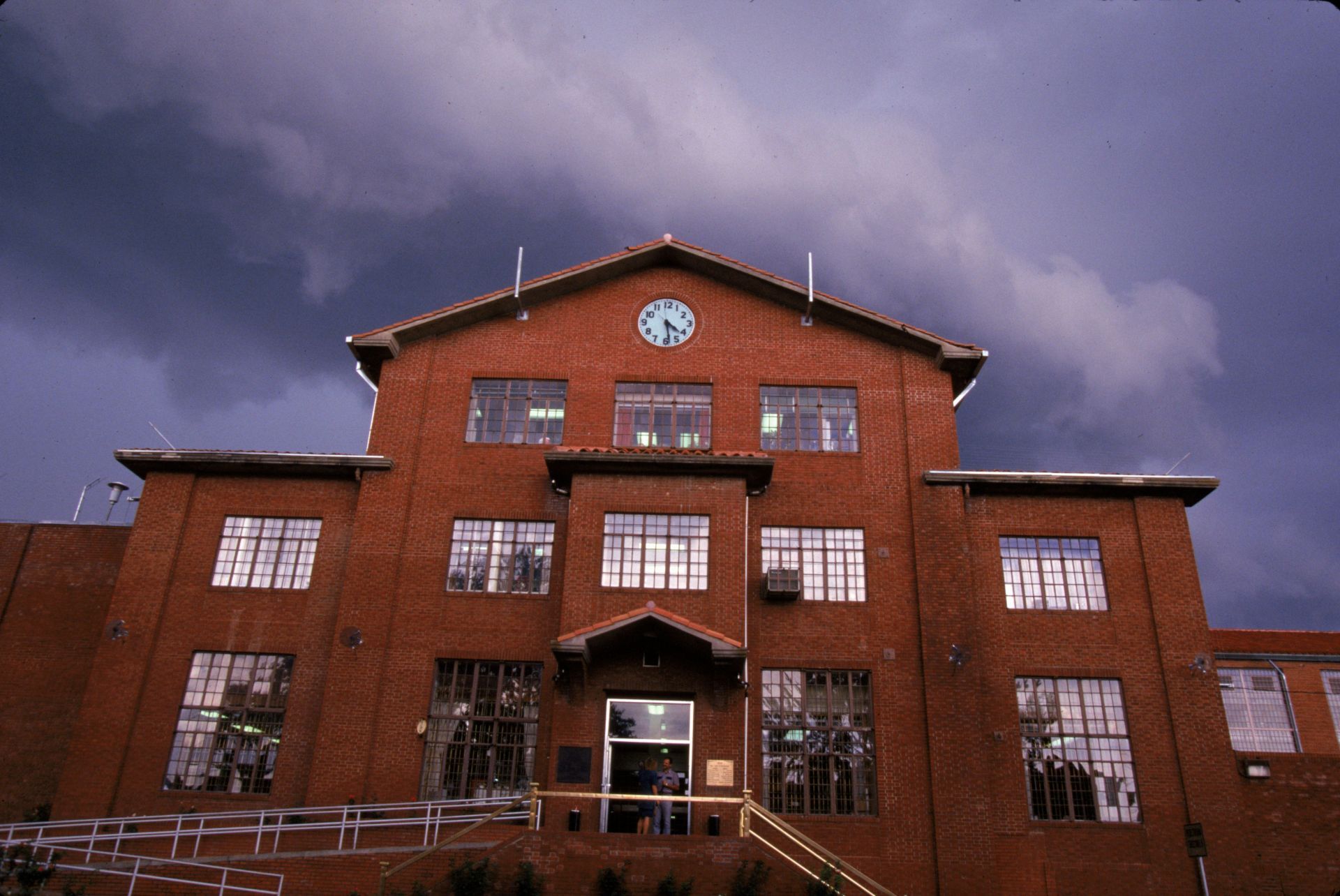 The Walls Unit in Huntsville, Texas, where prisoners from death row are executed. (Image via Getty)