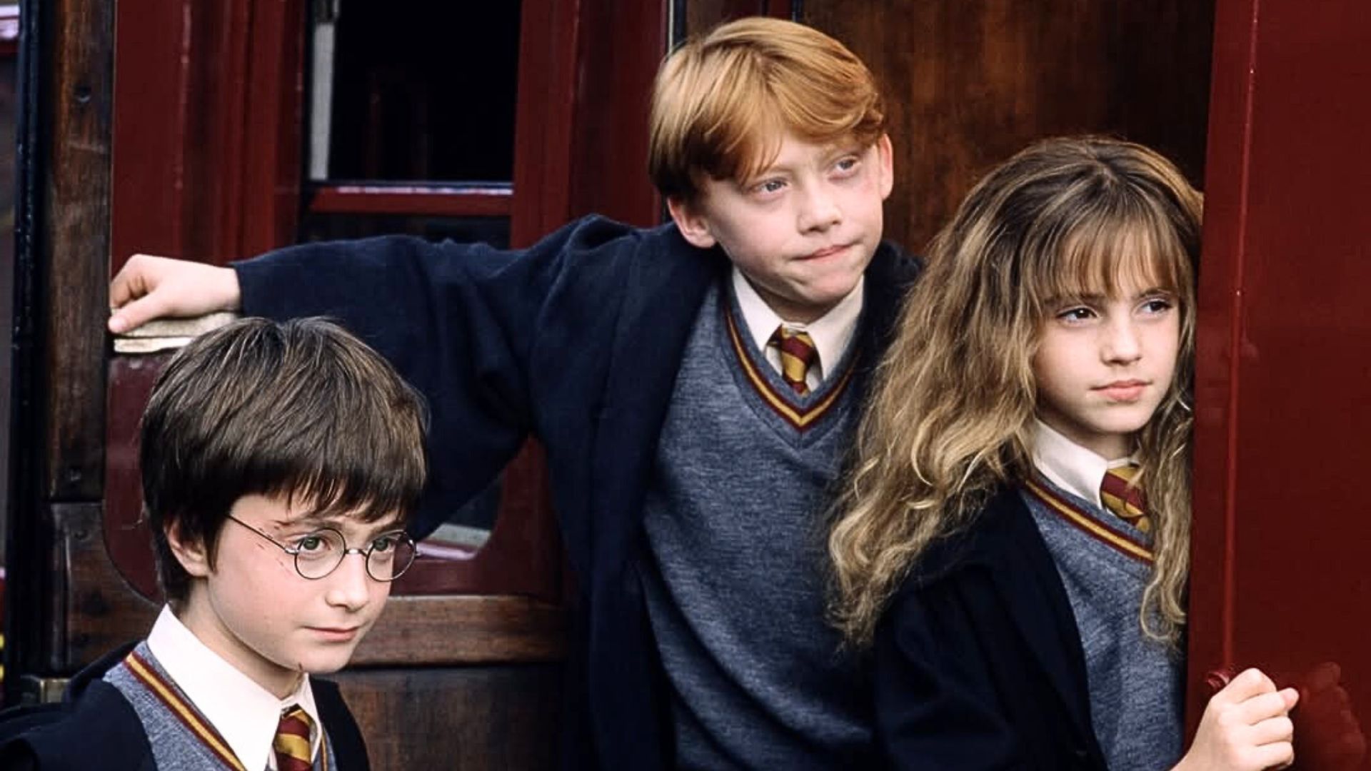 HBO Harry Potter: Ron Weasley costume details spotted in London shoot (Image via Instagram/@harrypotter)