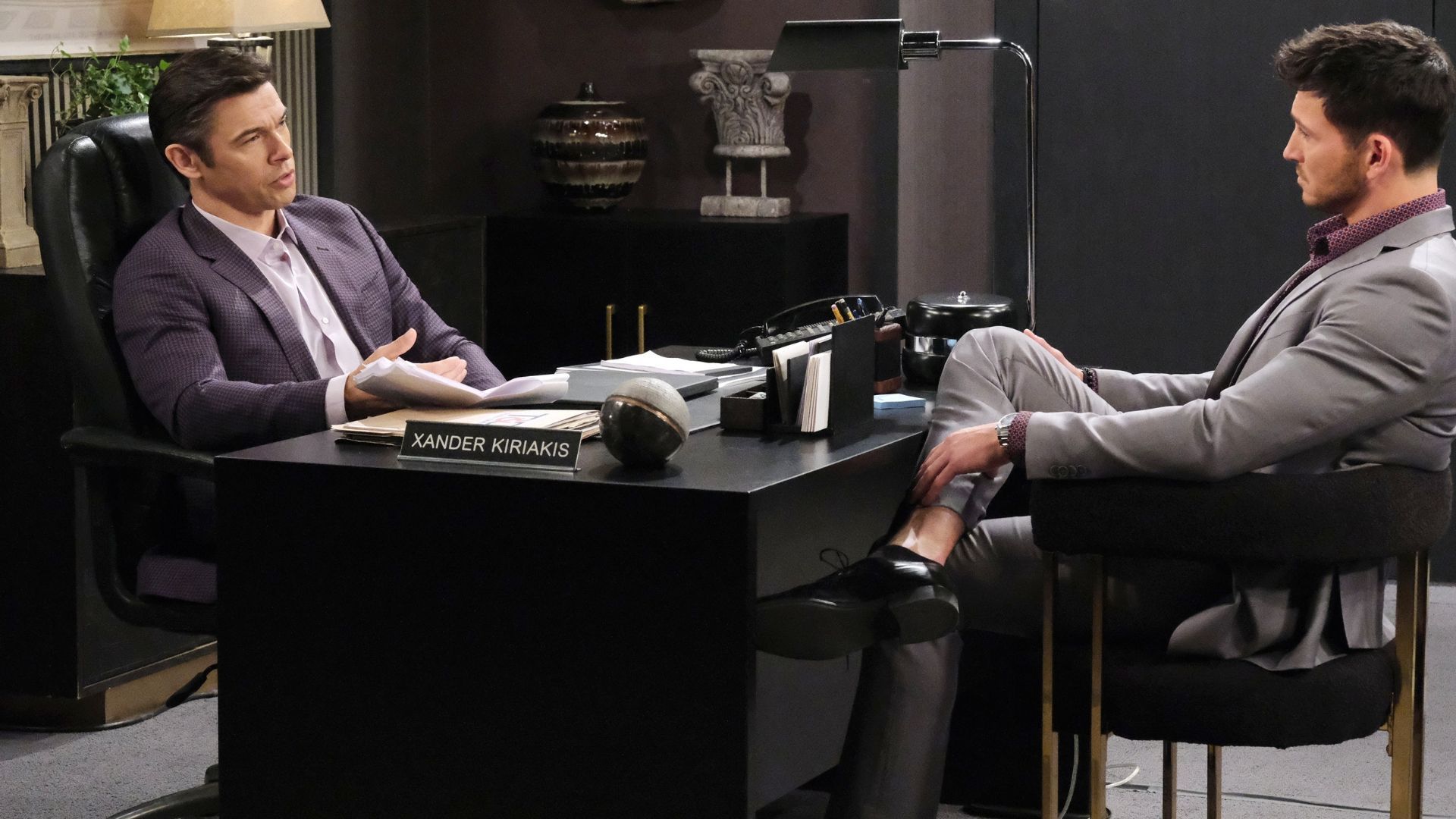 Alex gives Xander a warning on Days of our Lives | Image: JPI