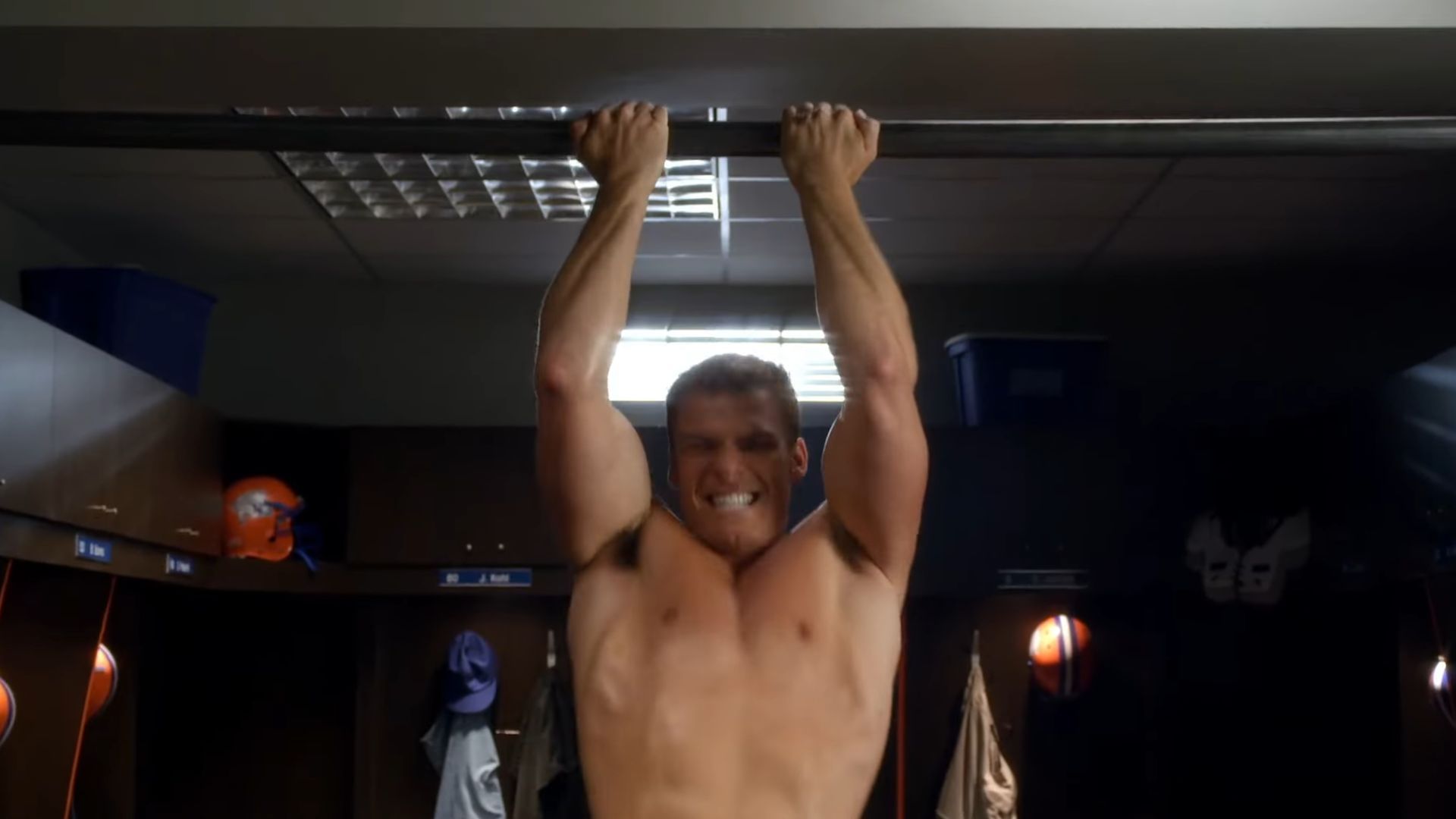 Alan Ritchson in Blue Mountain State (Image via YouTube/Paramount Network)