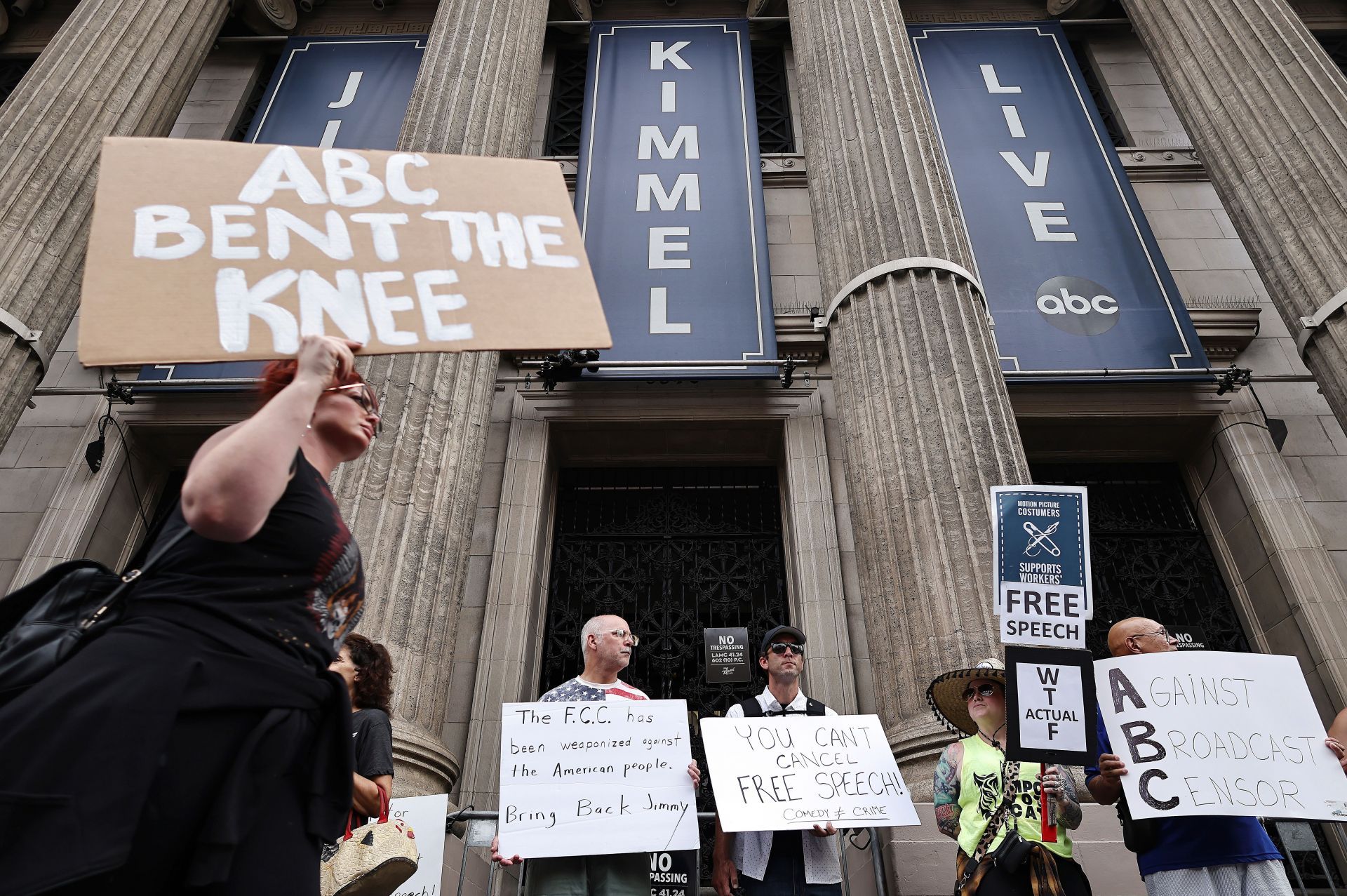 ABC Pulls Jimmy Kimmel From Late Show After Comments About Charlie Kirk Shooting - Source: Getty