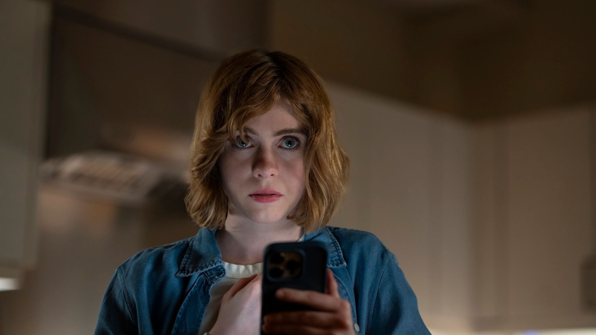 Sophia Lillis in the series | Image Via: press.wbd.com