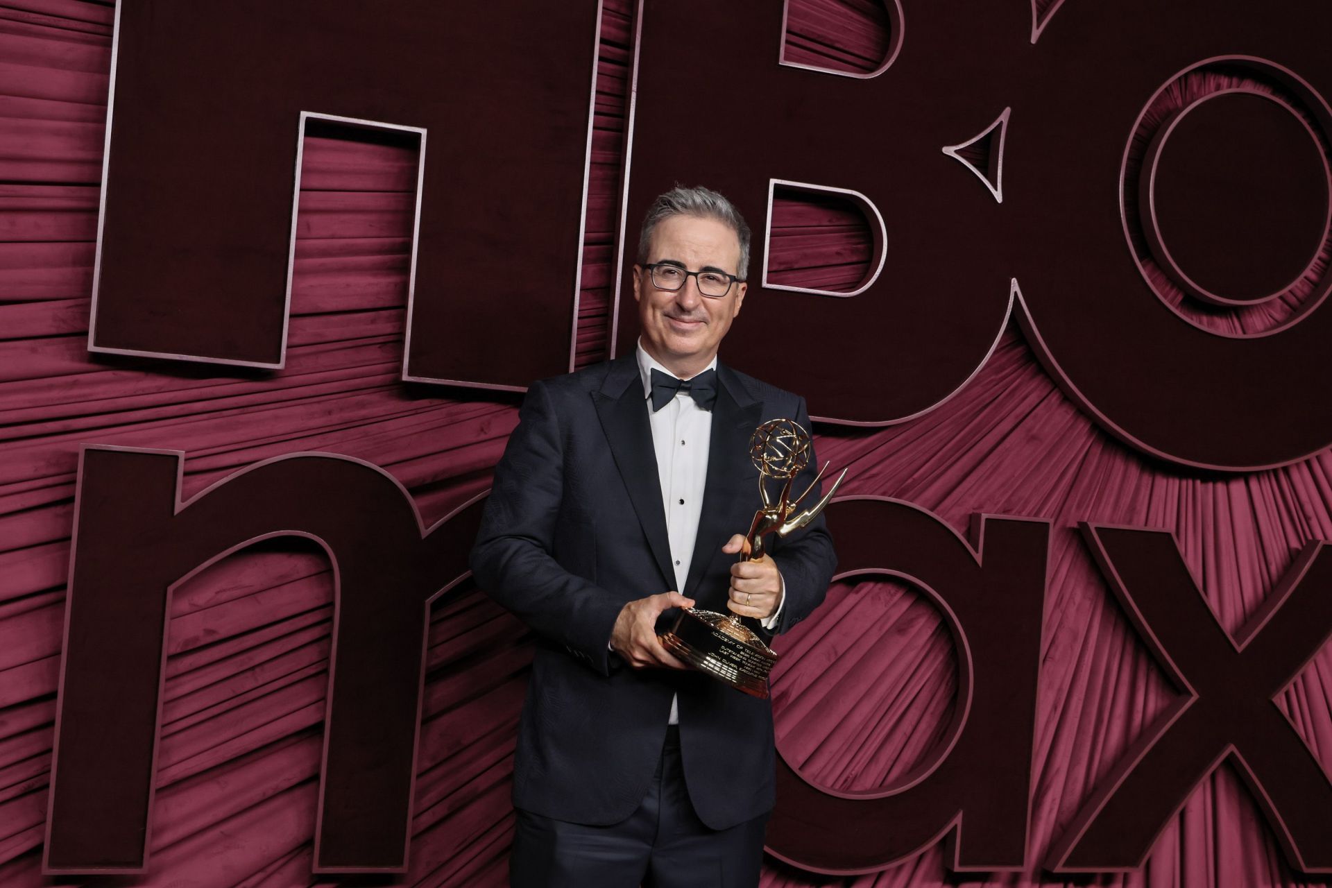 John Oliver at HBO Max&#039;s Post-Emmy Reception - Arrivals - Source: Getty