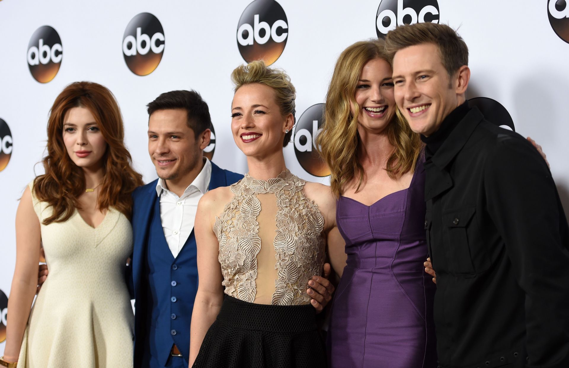 ABC TCA &quot;Winter Press Tour 2015&quot; Red Carpet - Source: Getty