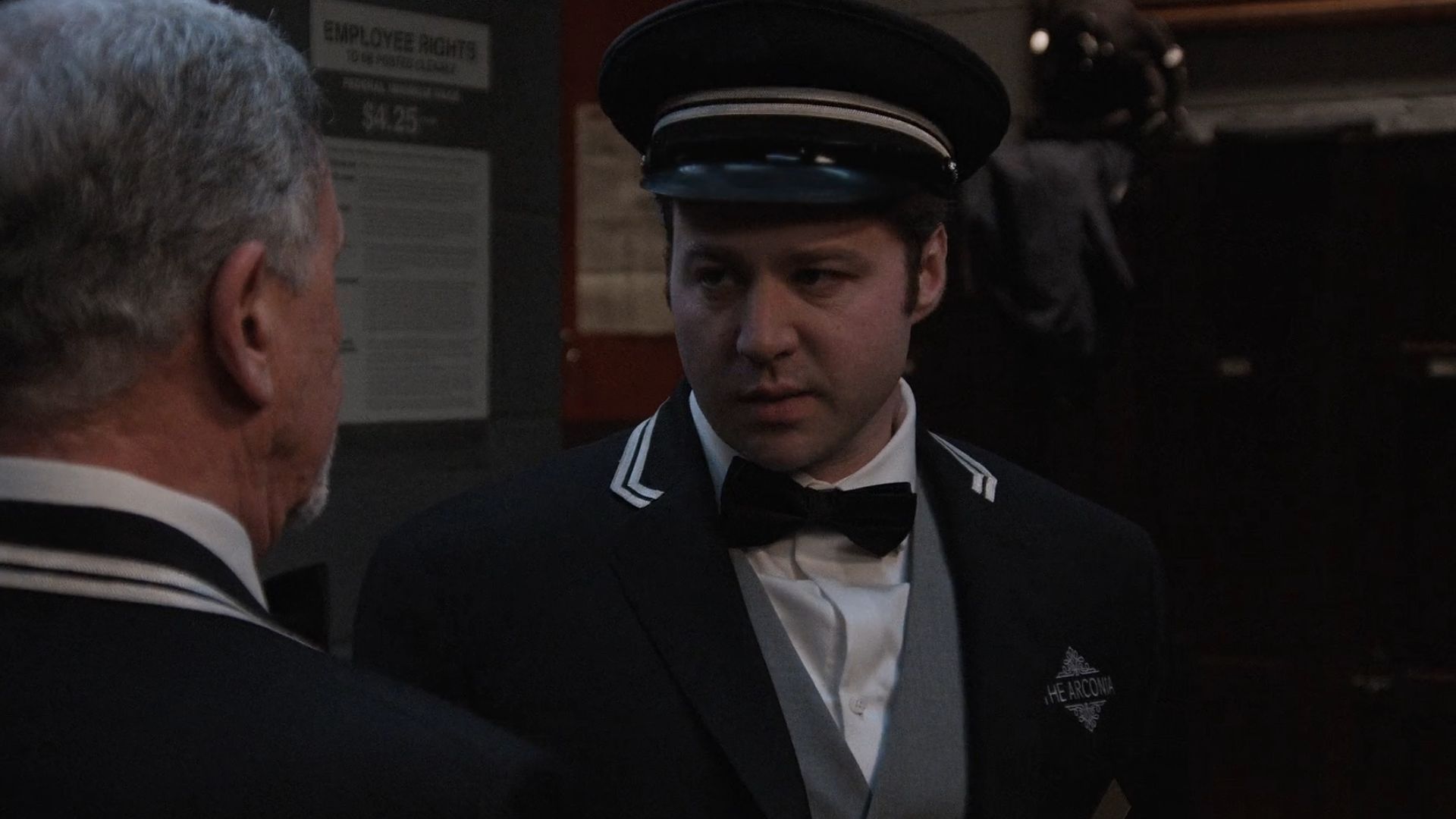 Emory Cohen as young Lester (Image via Hulu)