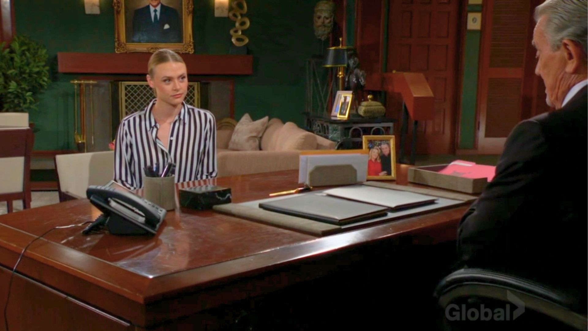 Victor and Claire on The Young and the Restless | Image: CBS