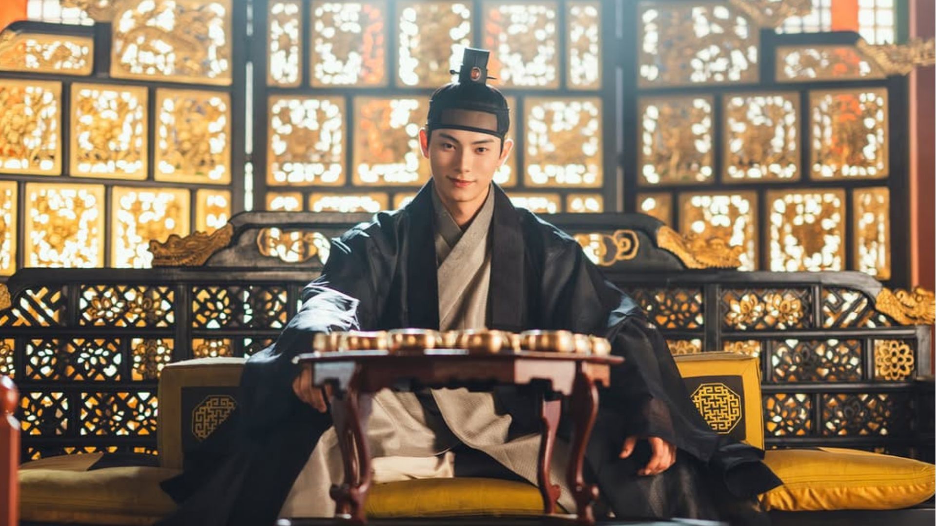 The King praises Ji-young for her new dish (Image via tvN)